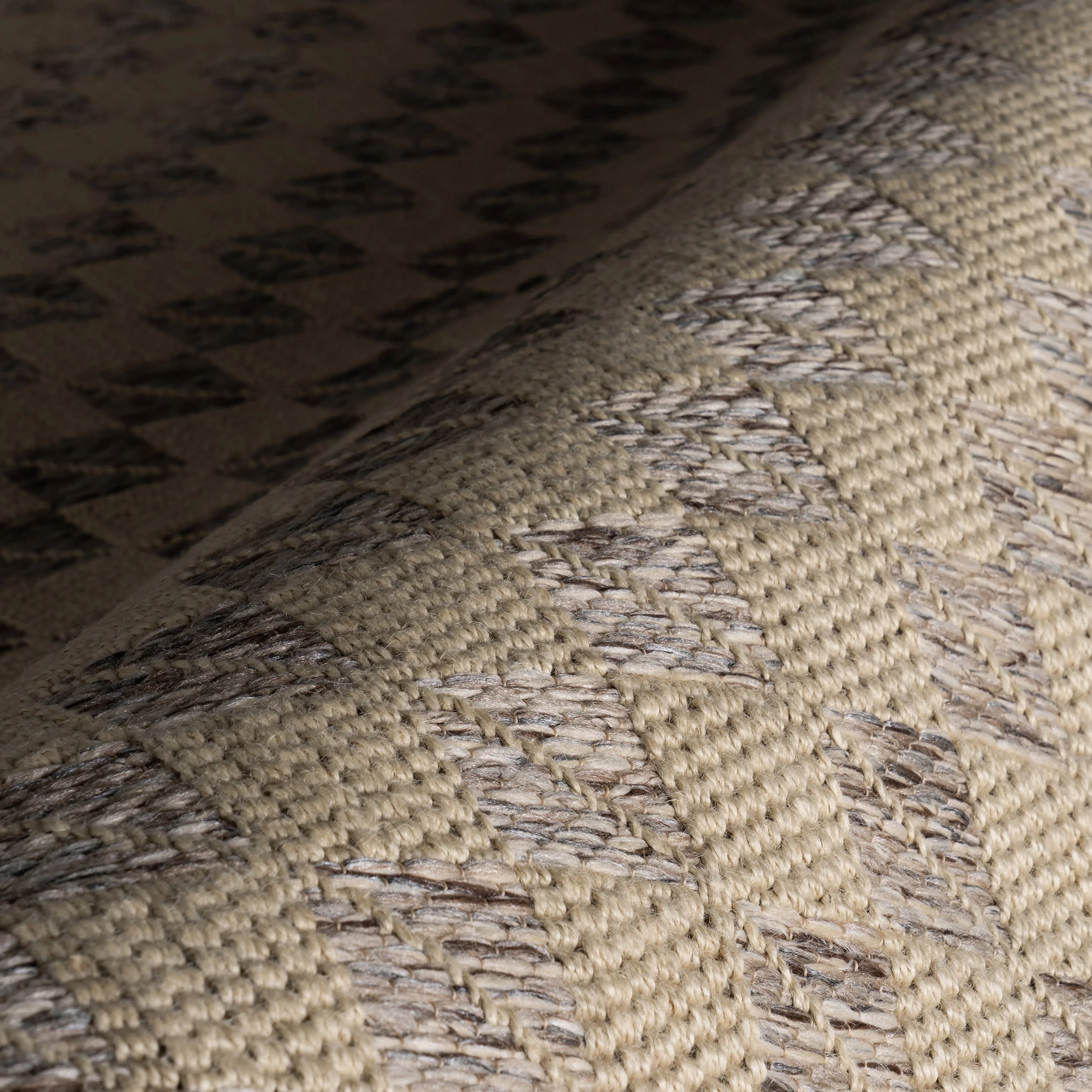 Beryn Modern Checkered Rug | Beige - Image 3