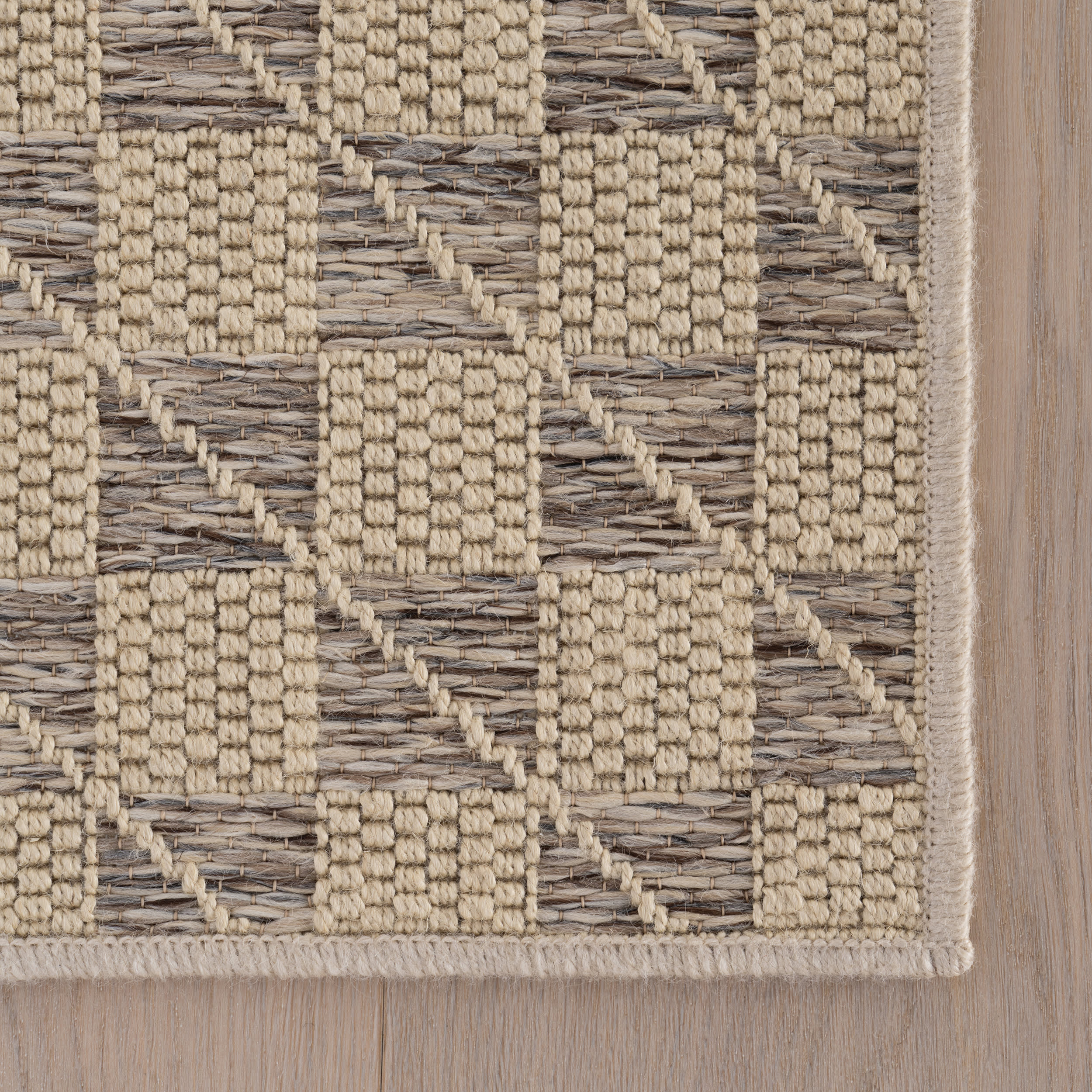 Beryn Modern Checkered Rug | Beige - Image 4