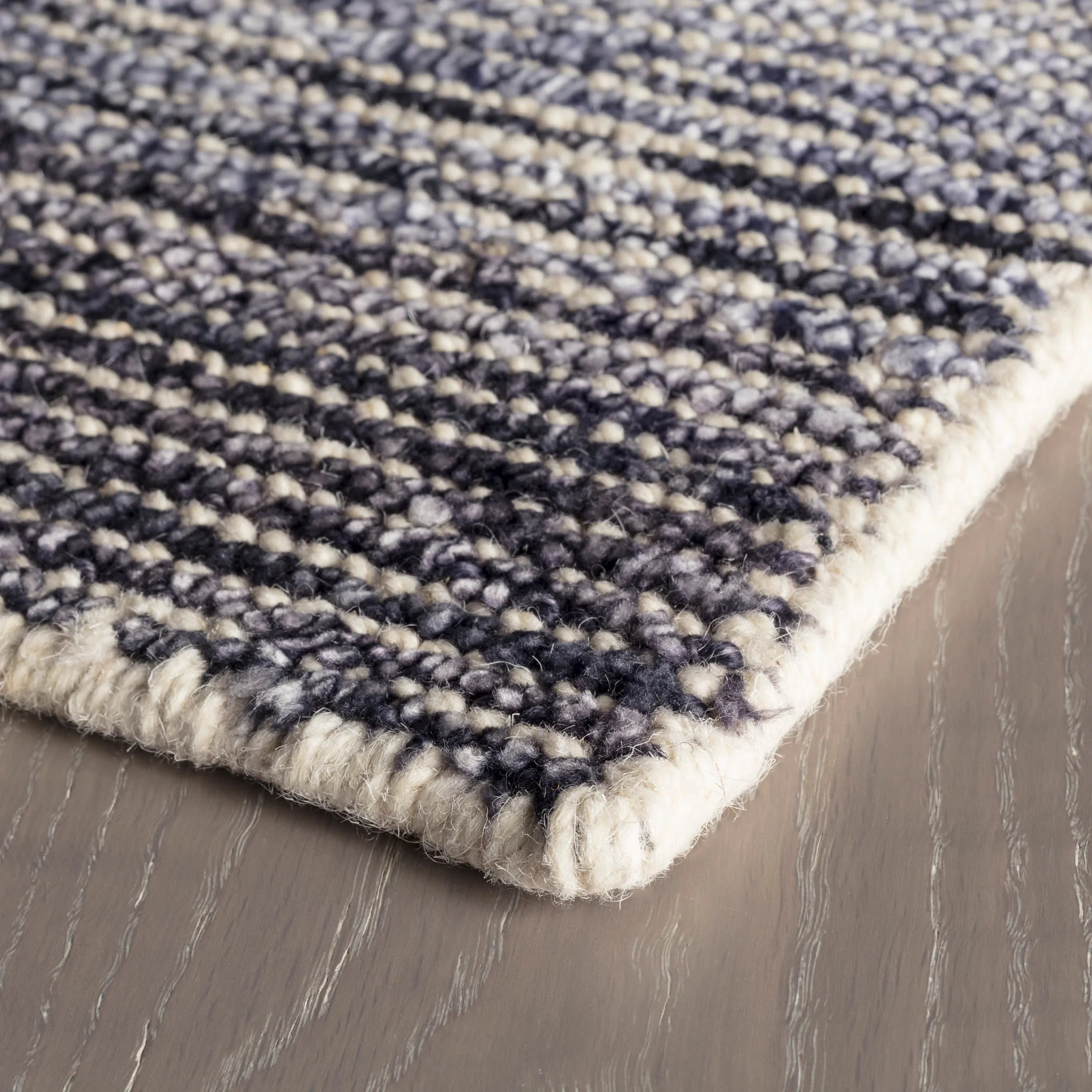 Moon Handwoven Viscose Rug | Blue - Image 3