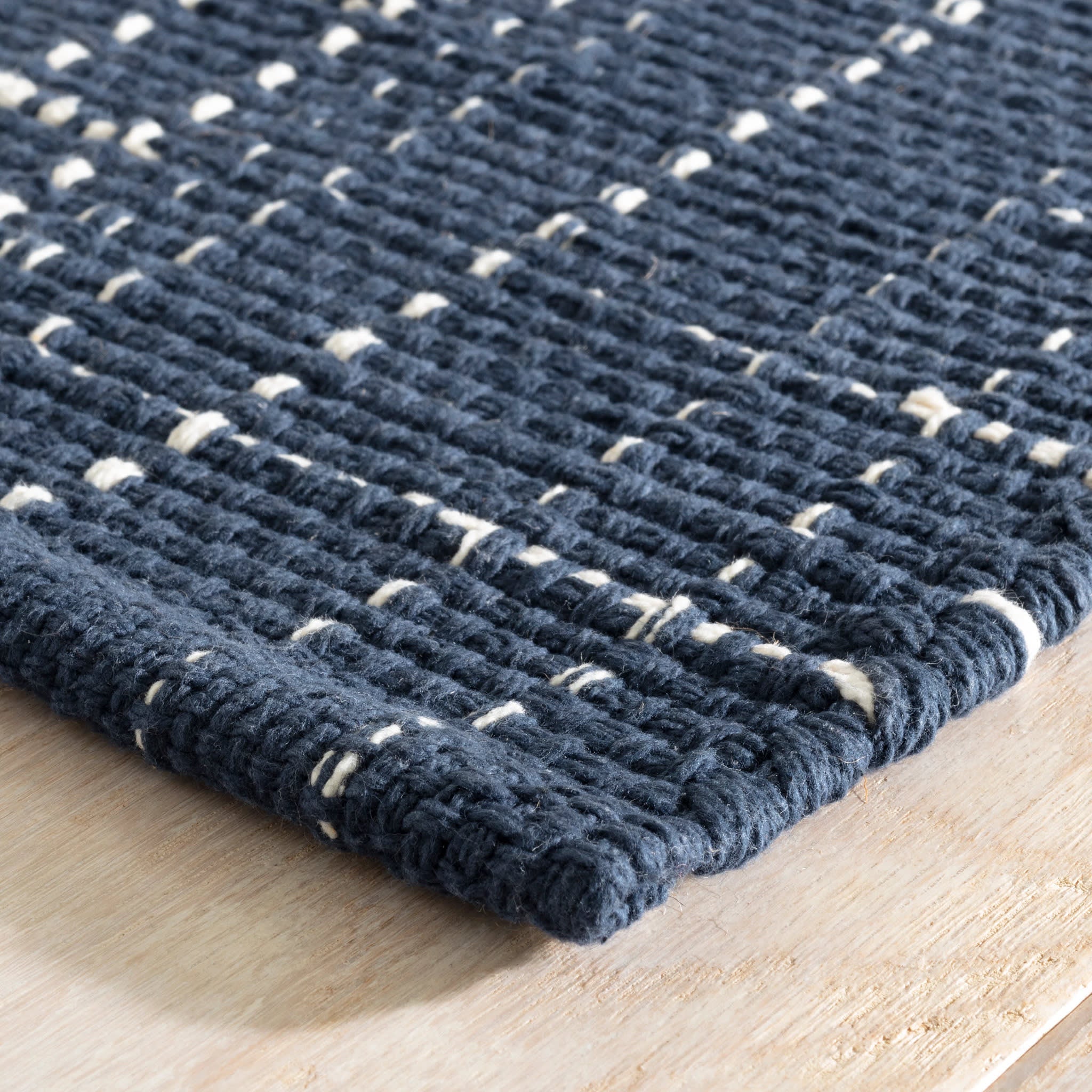 Bluffton Handwoven Cotton Rug | Navy - Image 4