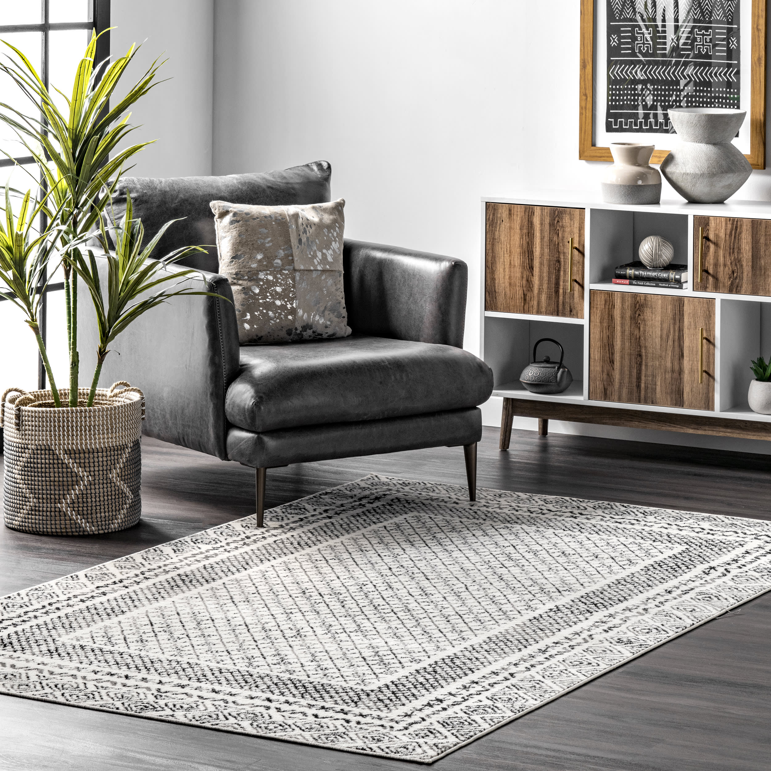 Bordered Lattice Rug | Light Grey - Image 2