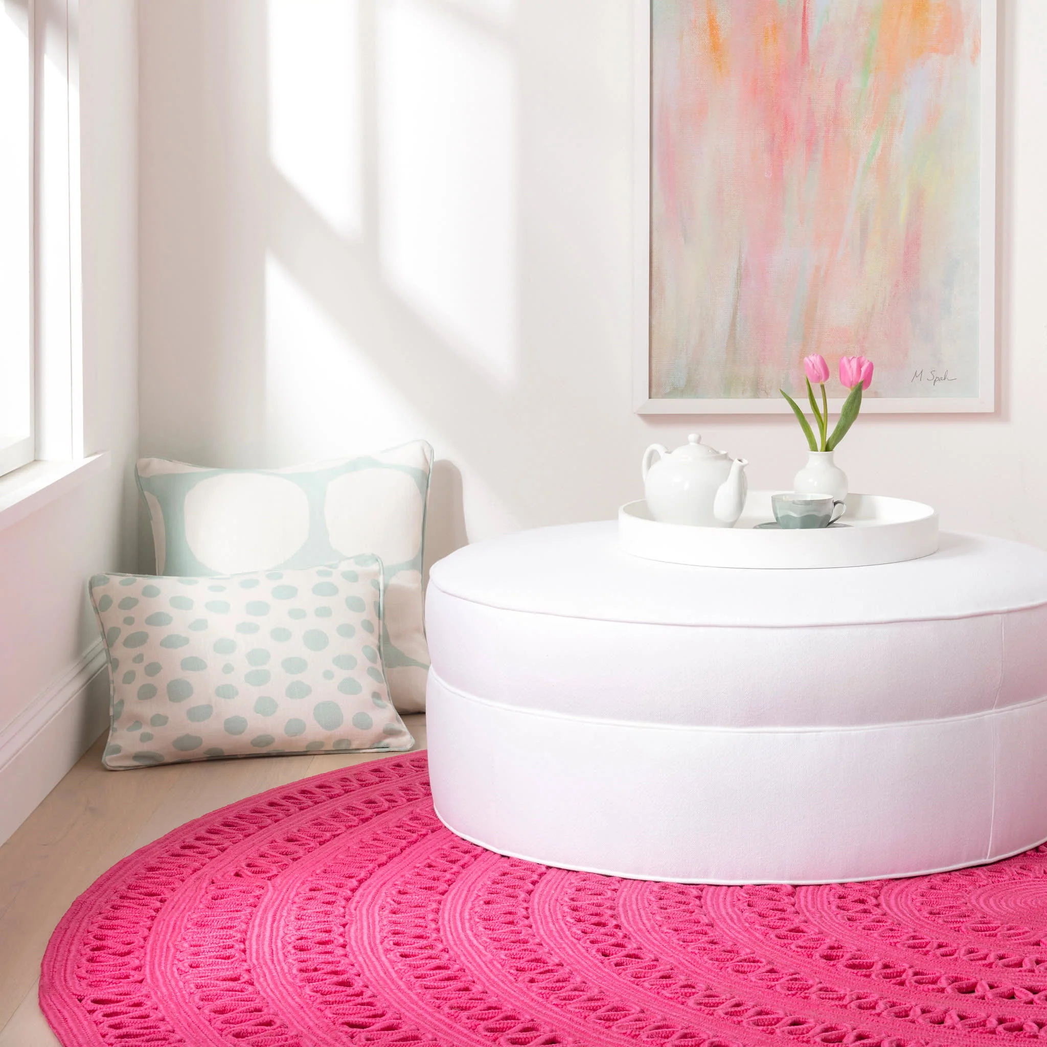 Bowline Handwoven Indoor/Outdoor Round Rug | Fuchsia - Image 2