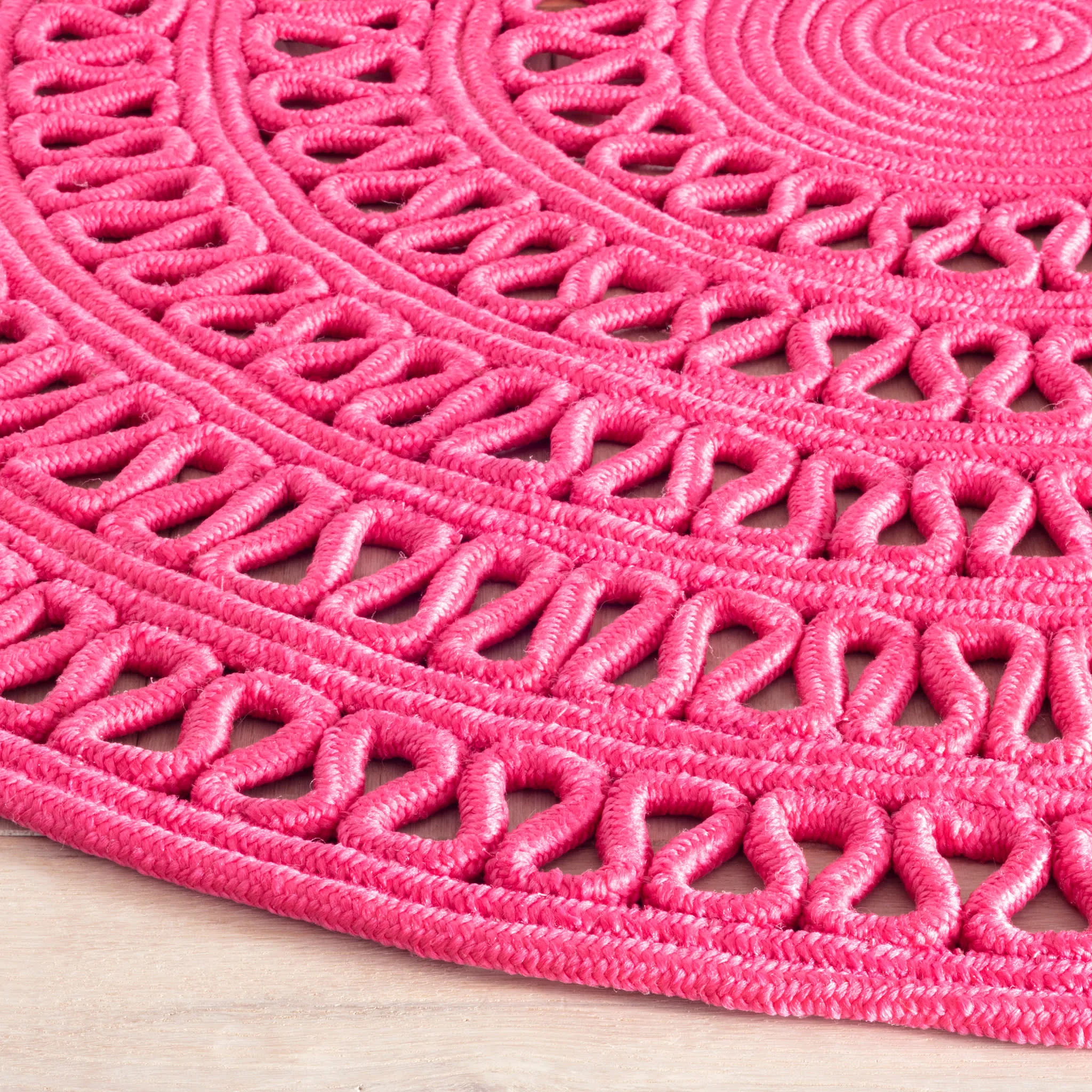 Bowline Handwoven Indoor/Outdoor Round Rug | Fuchsia - Image 4