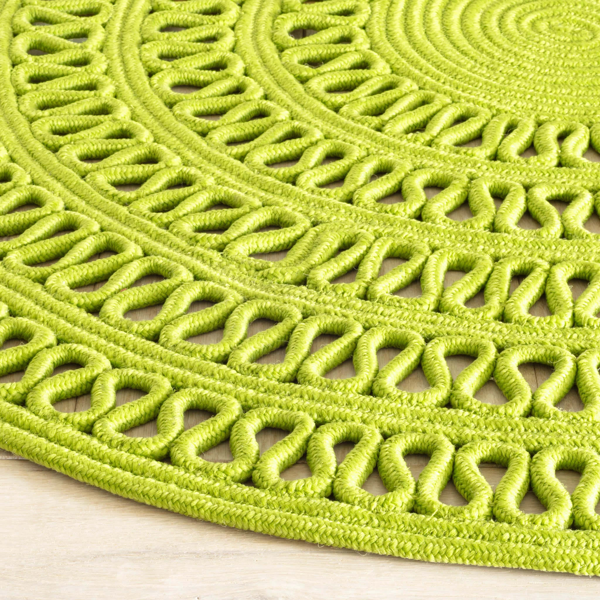 Bowline Handwoven Indoor/Outdoor Round Rug | Sprout - Image 4