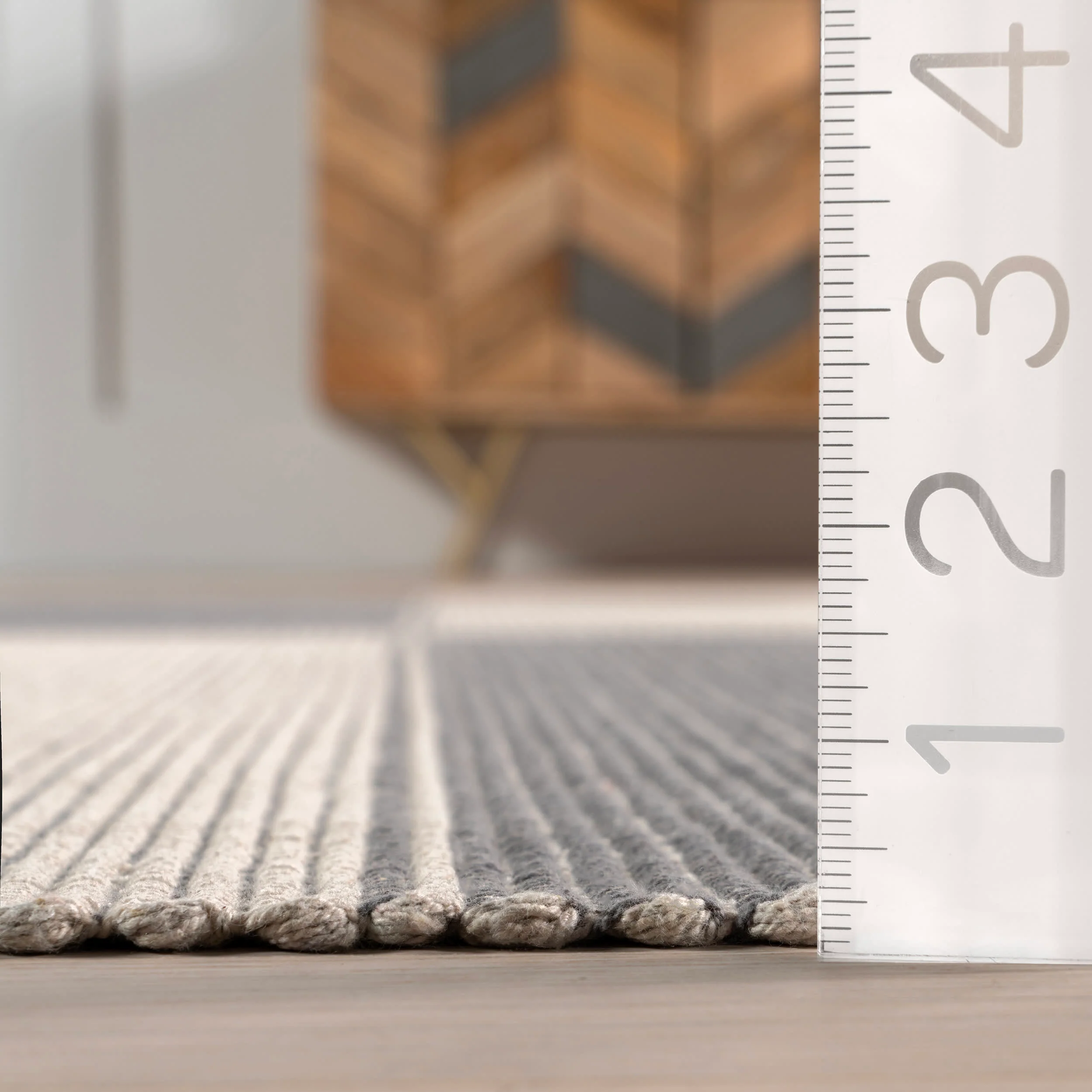 Boxelder Checked Cotton Rug | Grey - Image 4