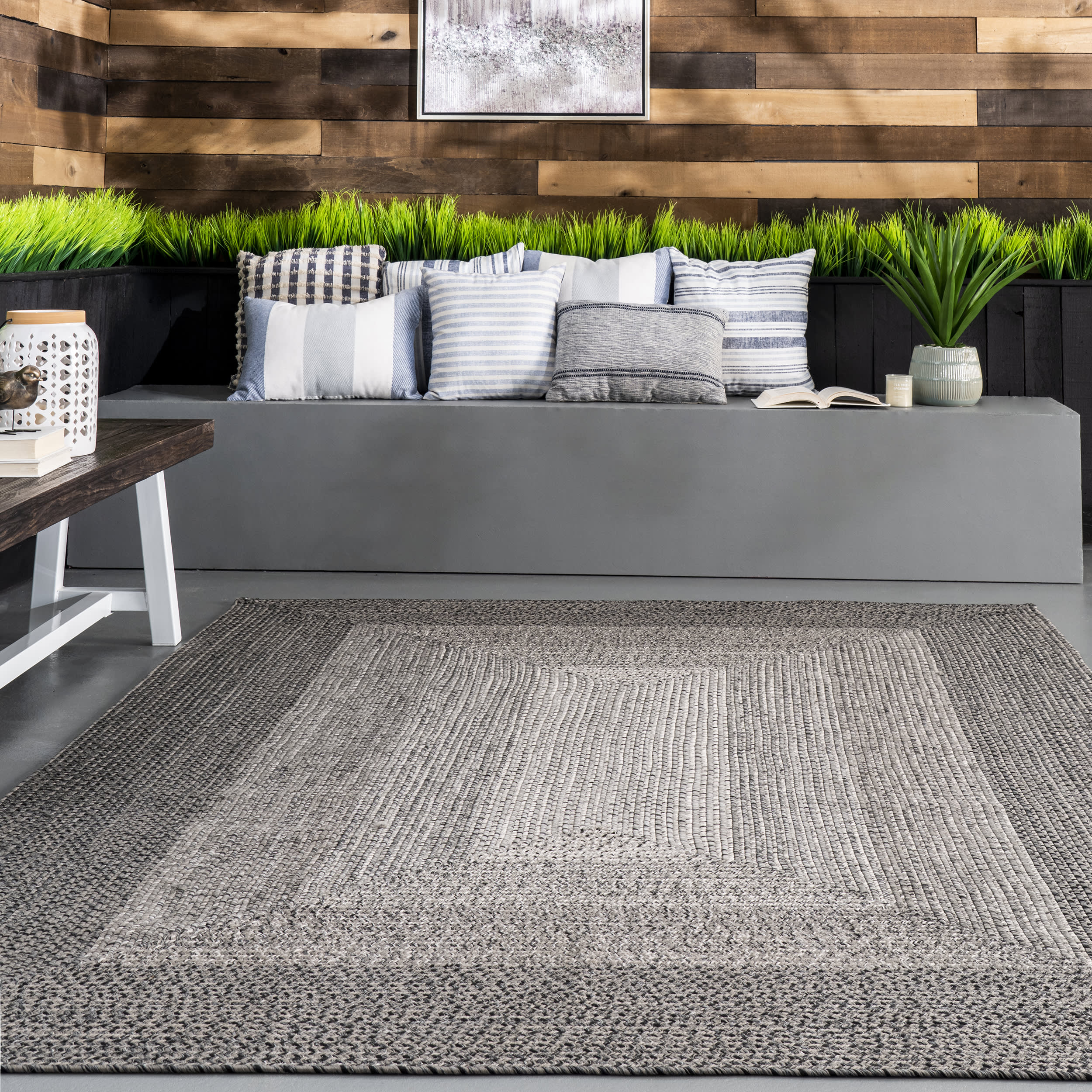 Braided Gradience Indoor/Outdoor Rug | Charcoal - Image 4