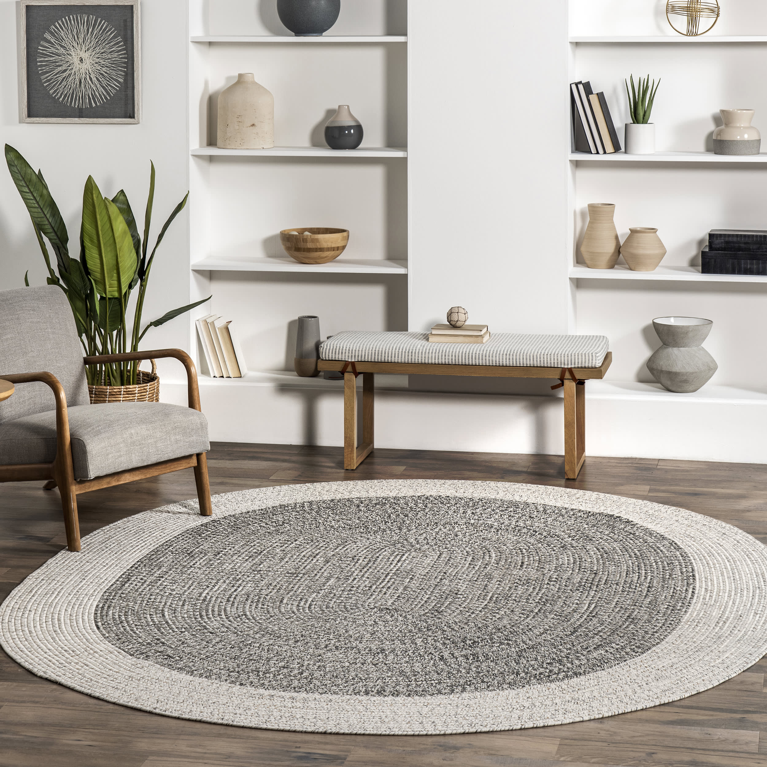 Braided Solid Border Indoor/Outdoor Rug | Grey - Image 4