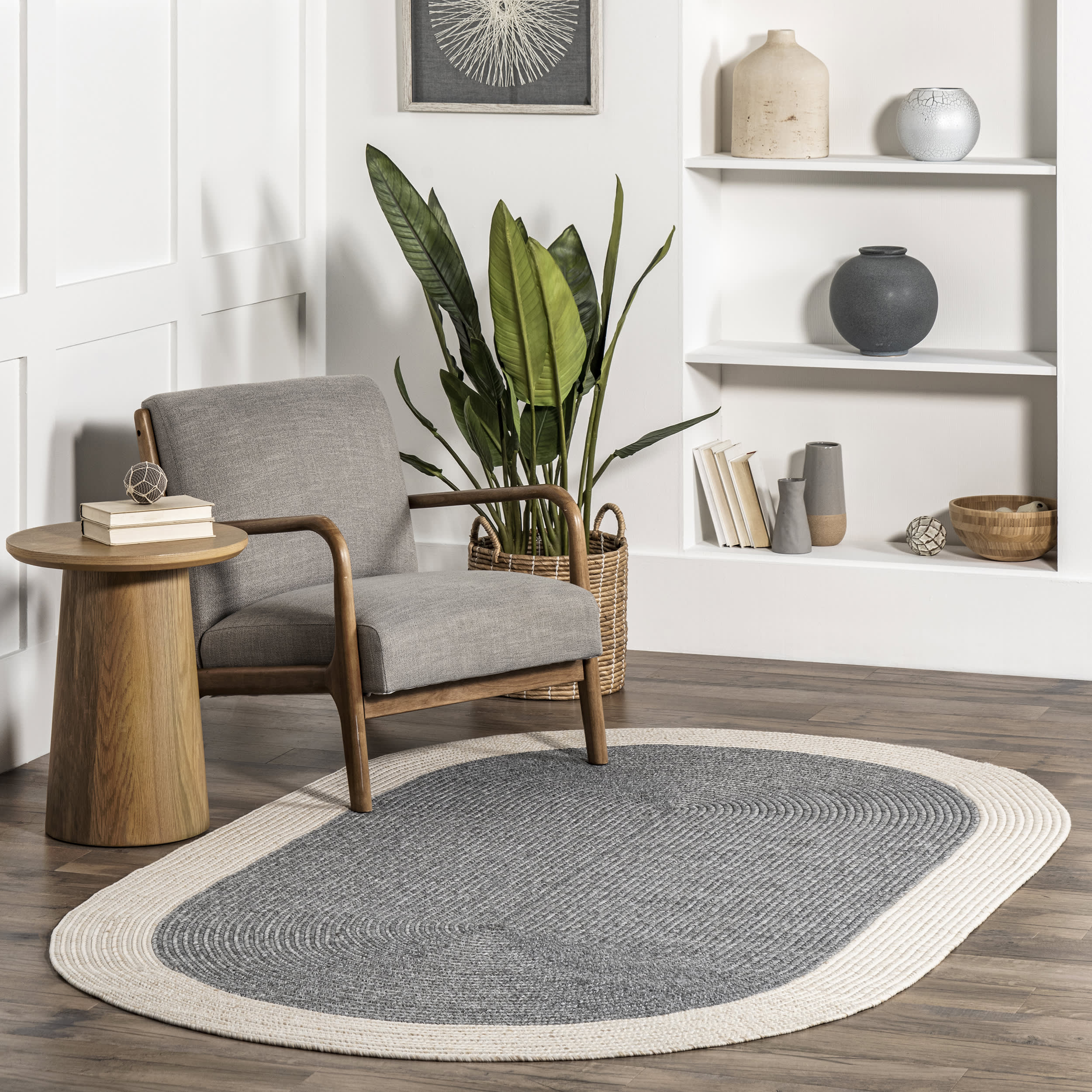Braided Solid Wide Border Indoor/Outdoor Rug | Grey - Image 4