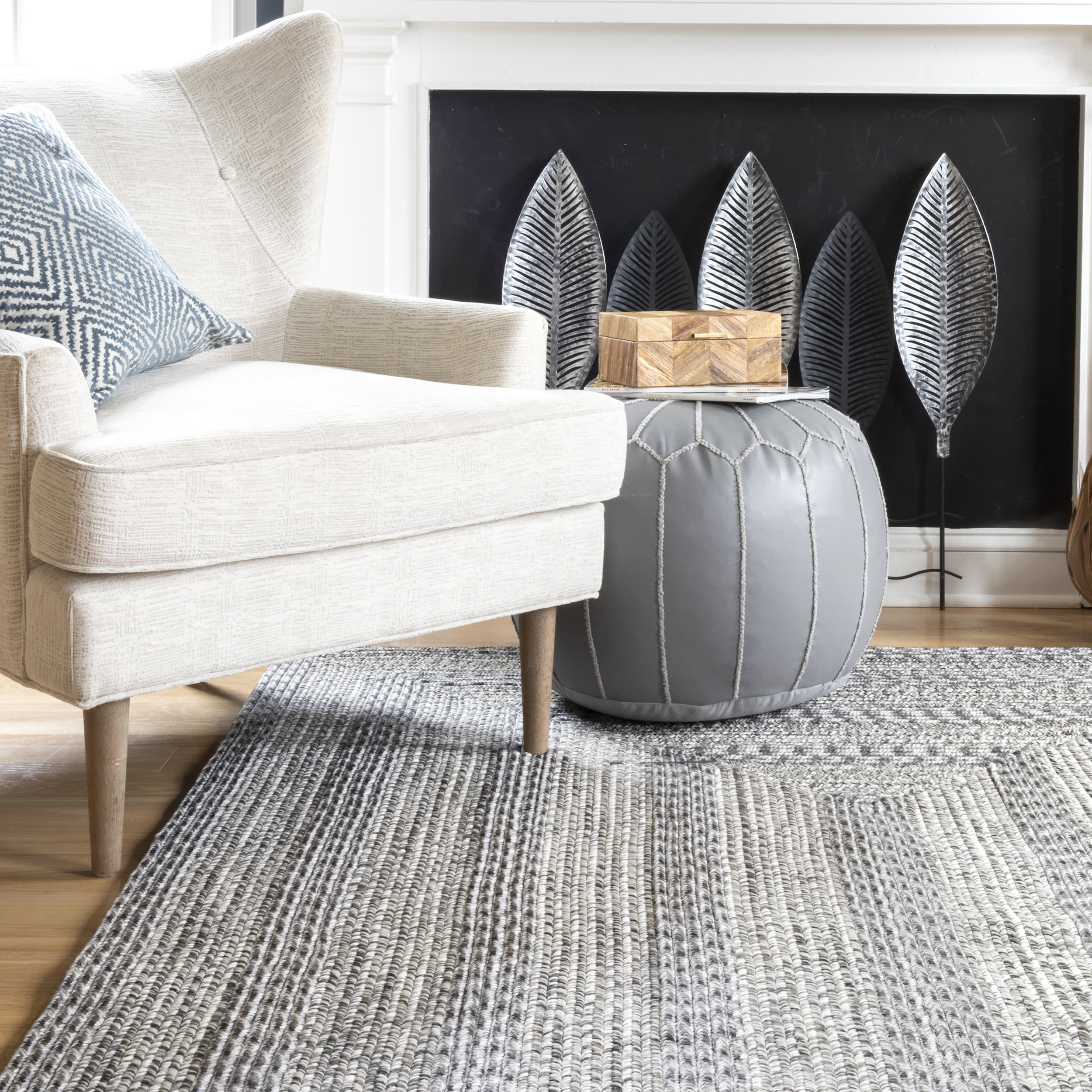 Braided Texture Indoor/Outdoor Rug | Grey - Image 4
