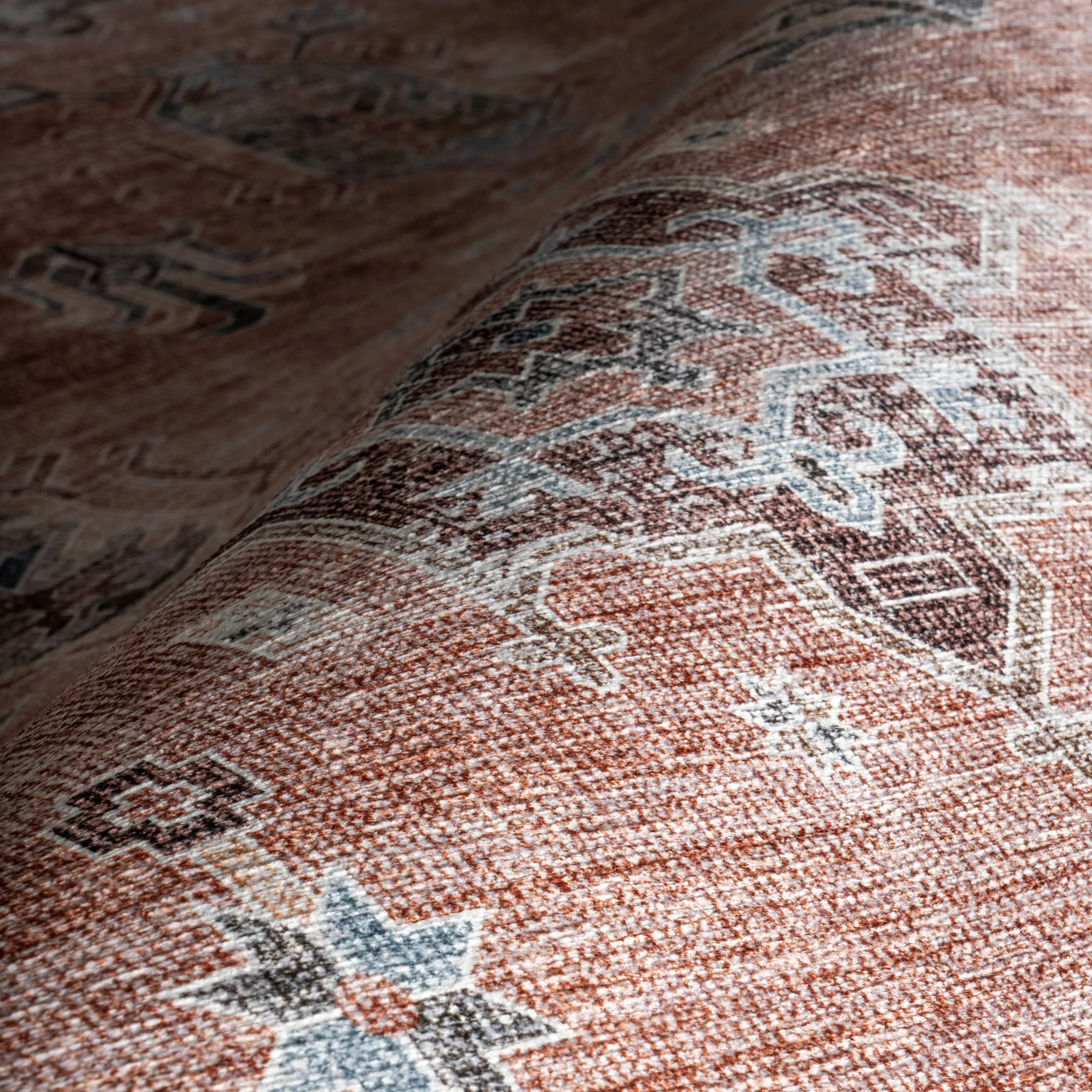 Brenda Hazy Heraldry Spill Proof Washable Rug | Pink - Image 3