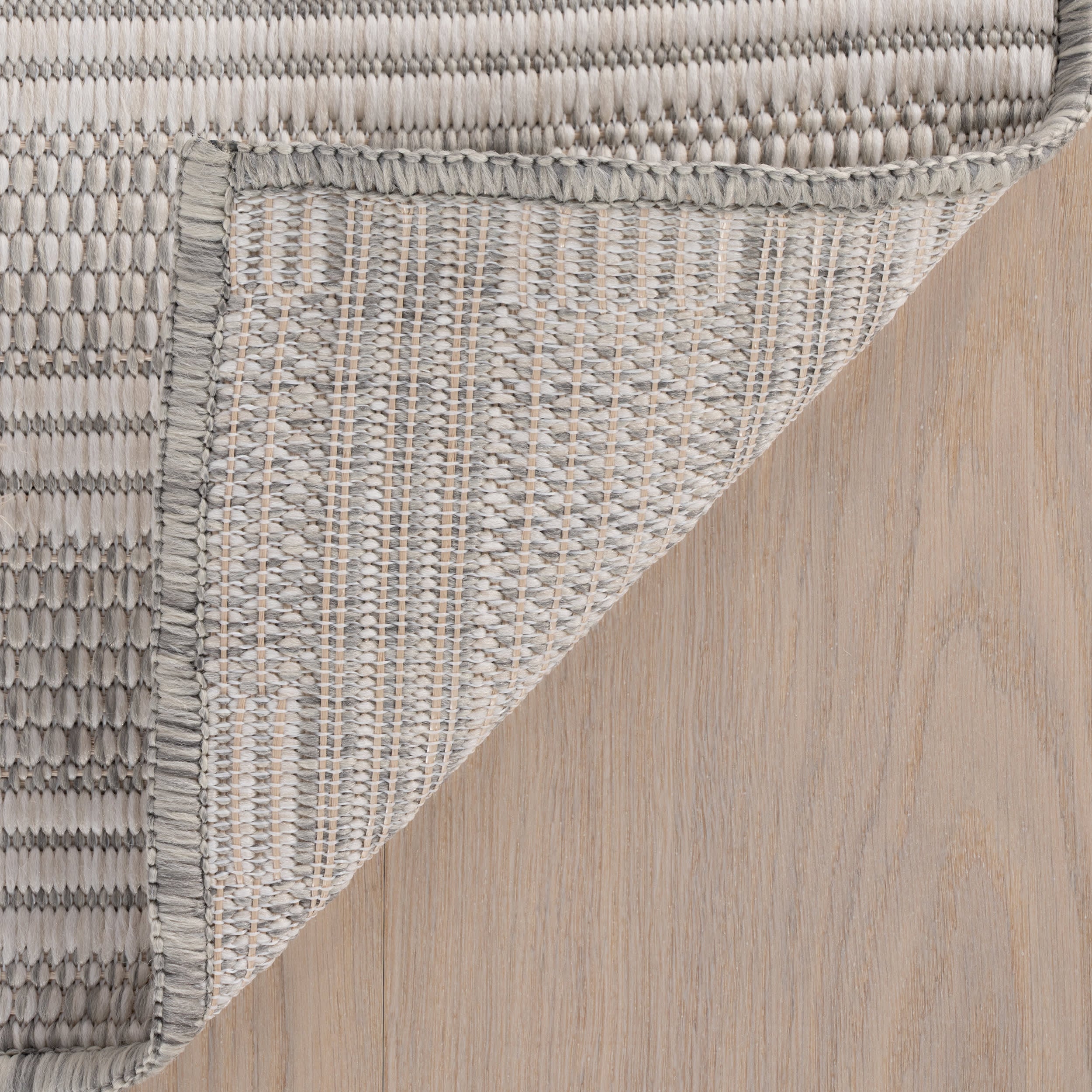 Briara Farmhouse Plaid Indoor/Outdoor Rug | Grey - Image 7