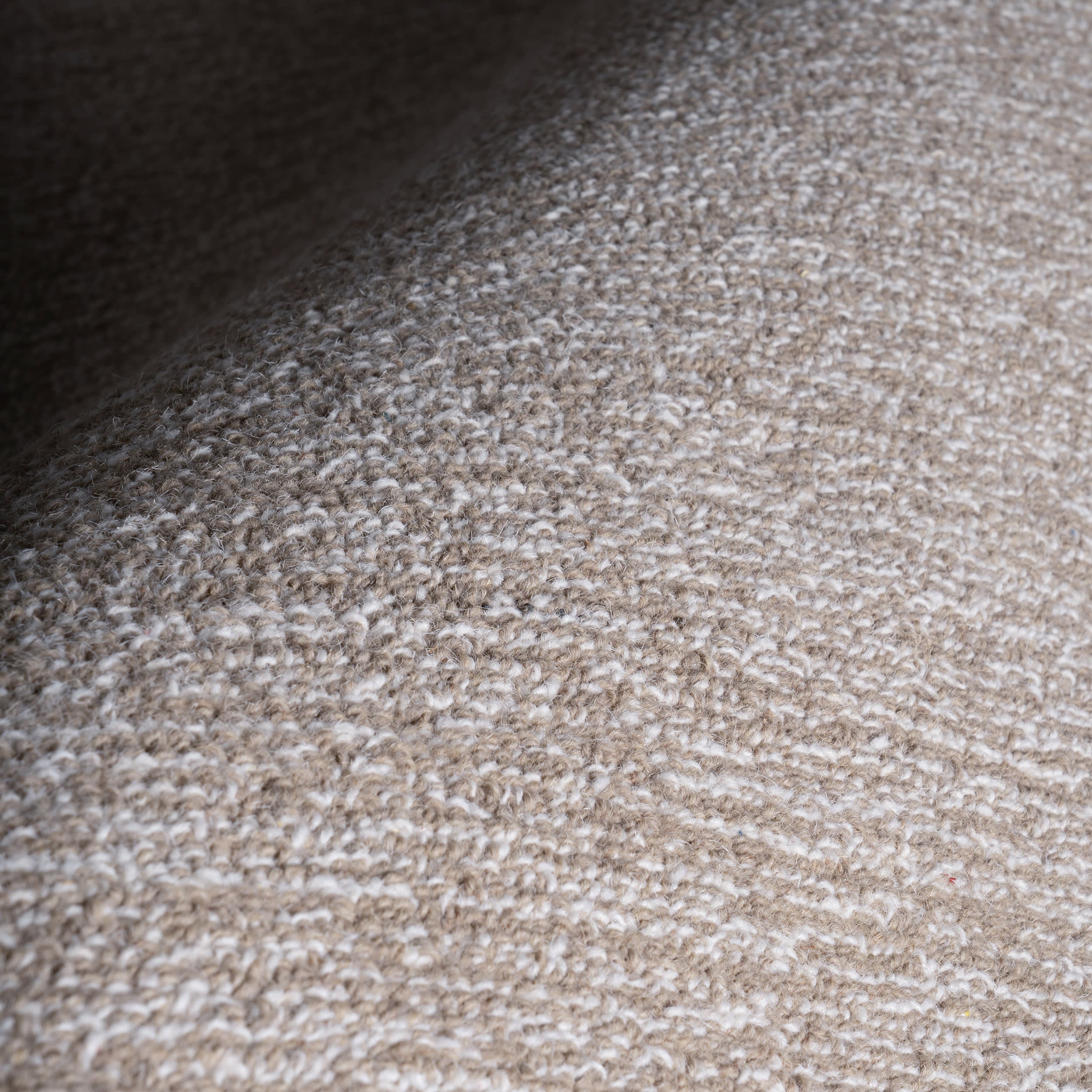 Broaun Solid Bordered Rug | Mauve - Image 3
