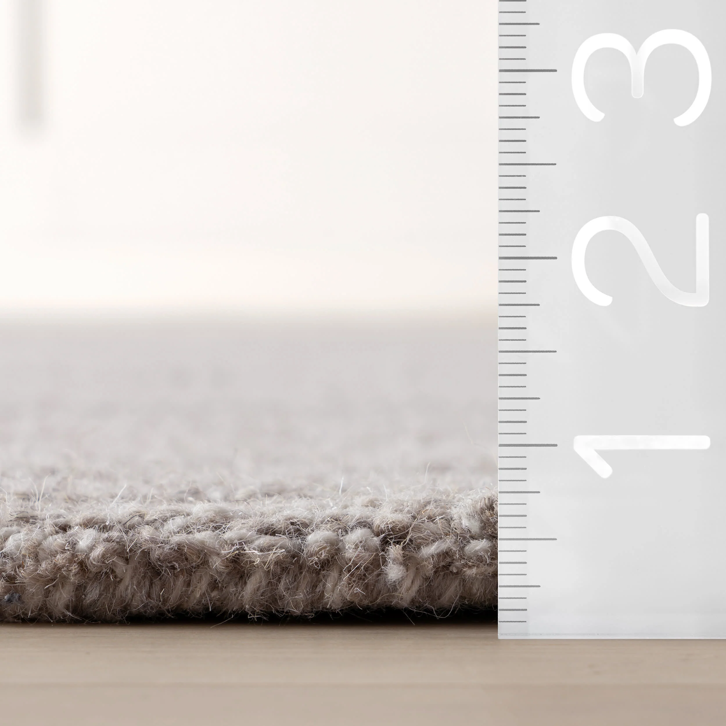 Broaun Solid Bordered Rug | Mauve - Image 6