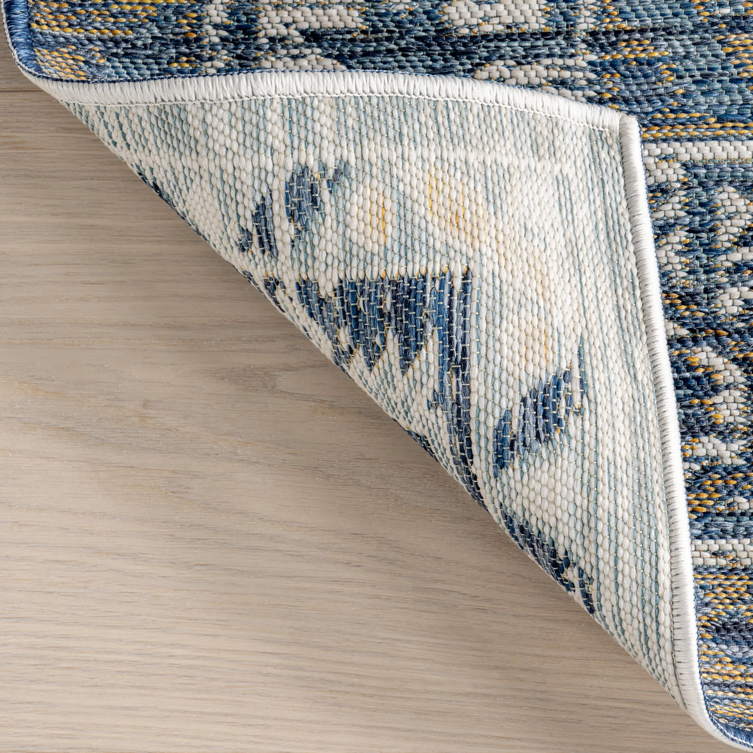 Brynlee Medallion Reversible Indoor/Outdoor Rug | Cream & Blue - Image 9