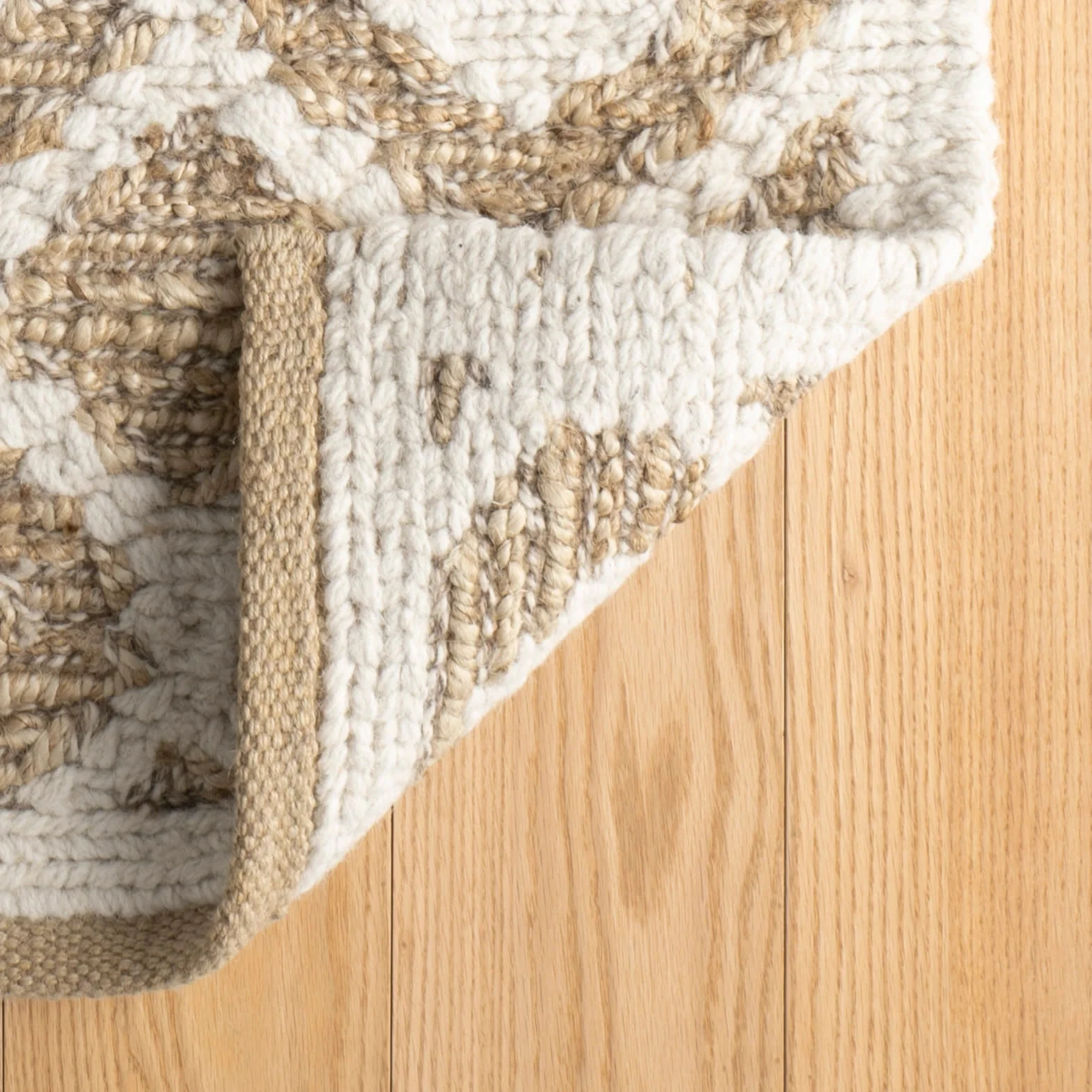 Capri Soumak Handwoven Jute Rug | Neutral - Image 6