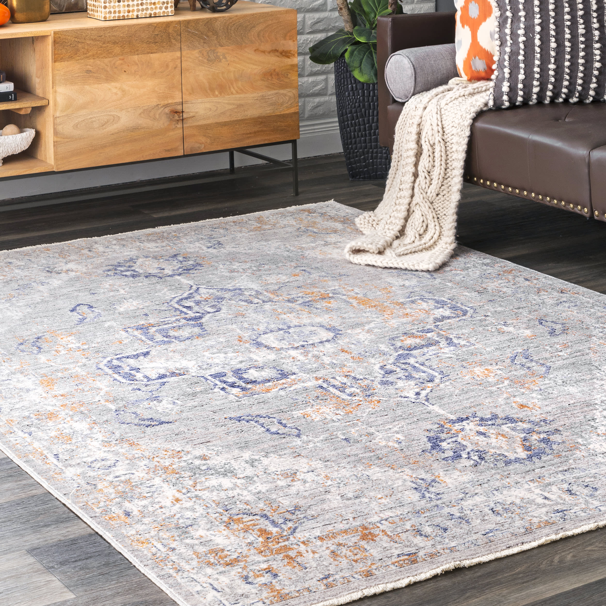 Cardinal Medallion Fringe Rug | Grey - Image 2