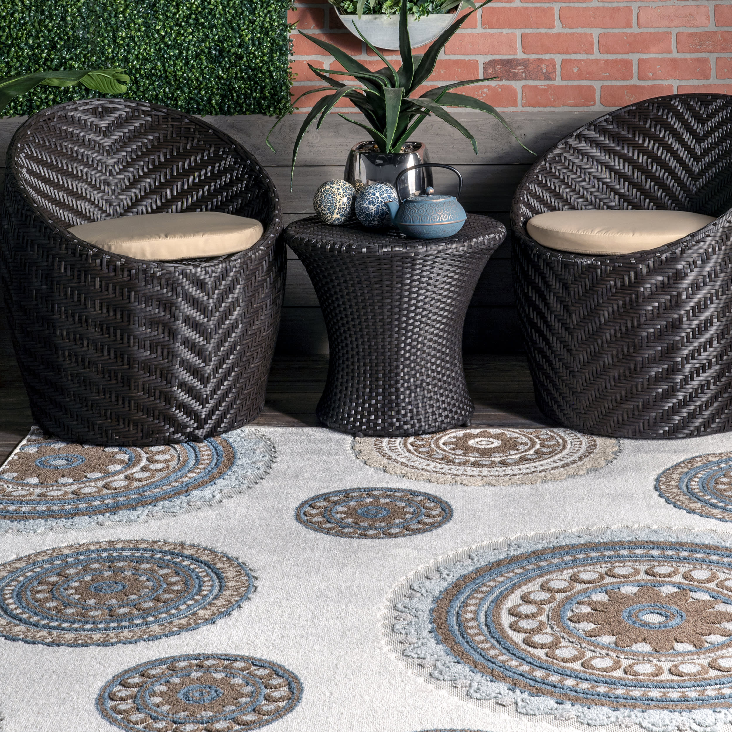 Carved Regal Suzani Indoor/Outdoor Rug | Beige - Image 4