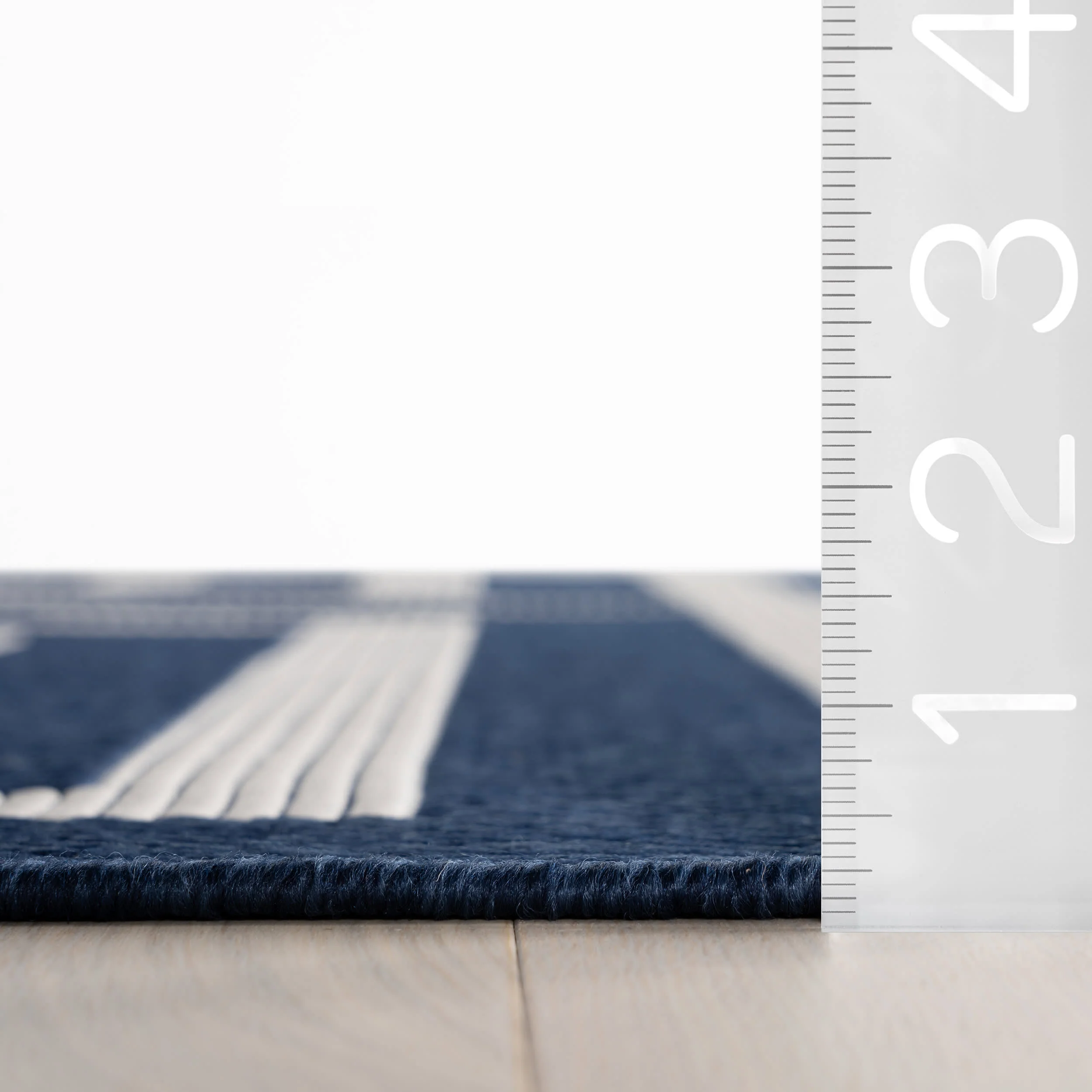 Celestia Contemporary Geometric Indoor/Outdoor Rug | Navy - Image 5