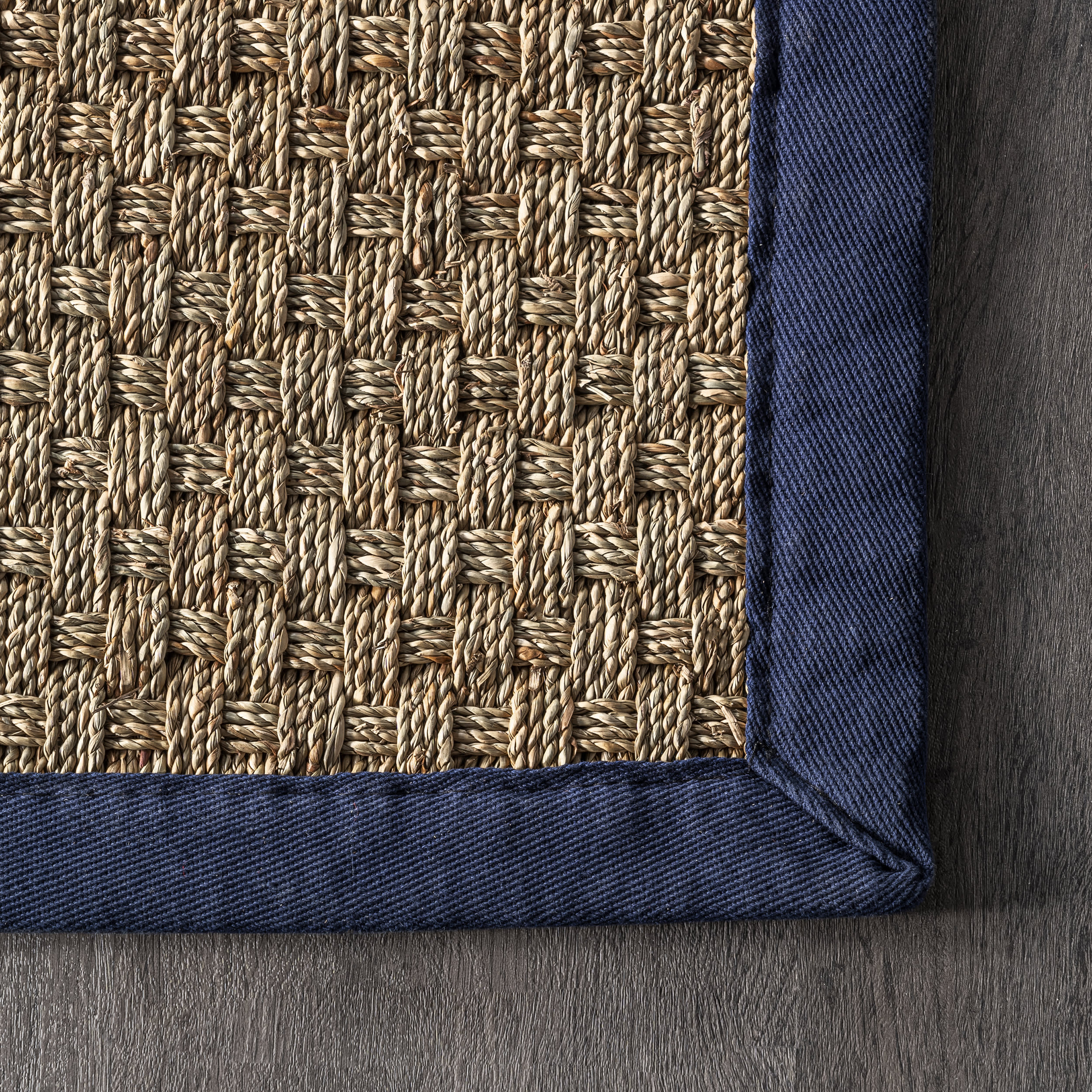 Checker Weave Seagrass Rug | Navy - Image 3