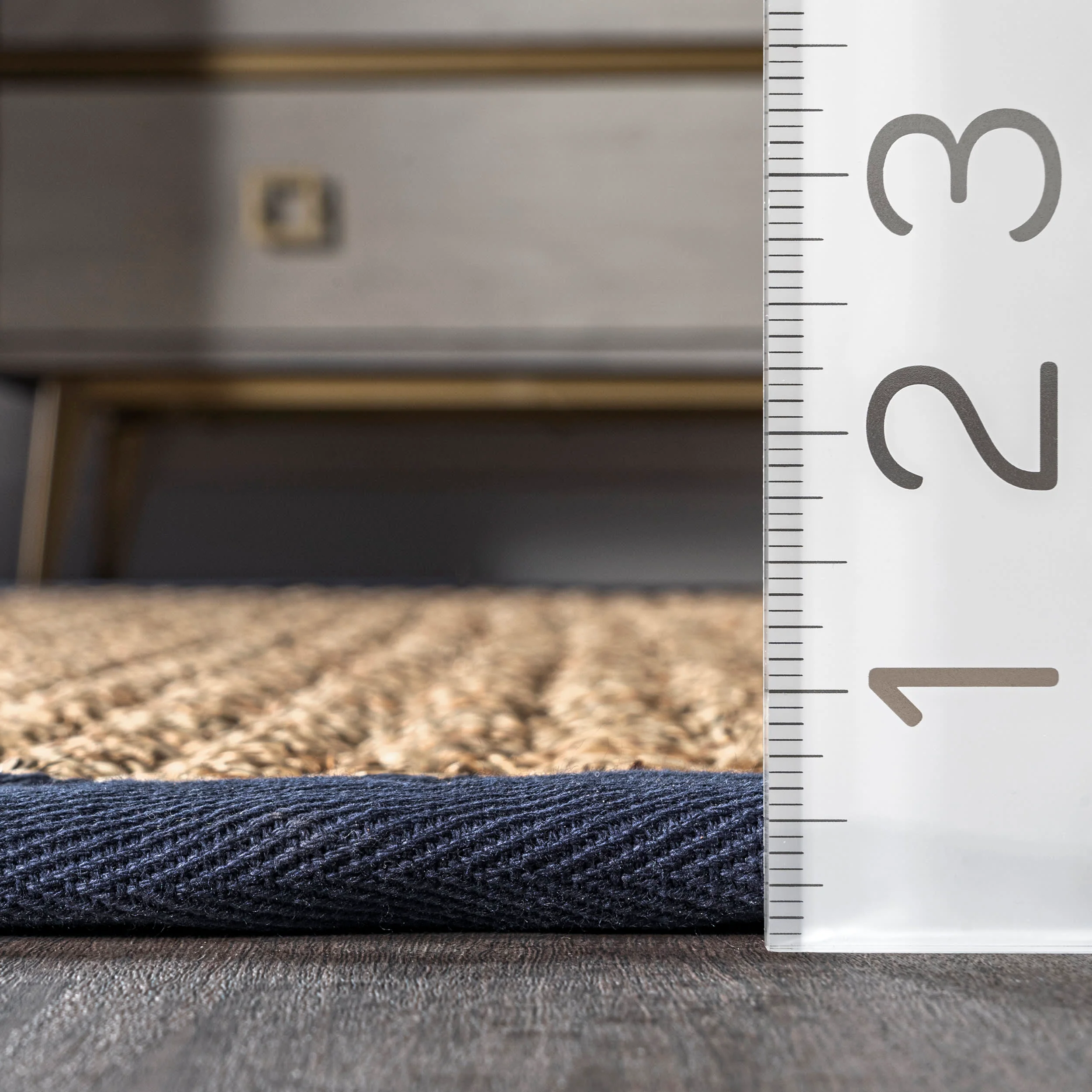Checker Weave Seagrass Rug | Navy - Image 5