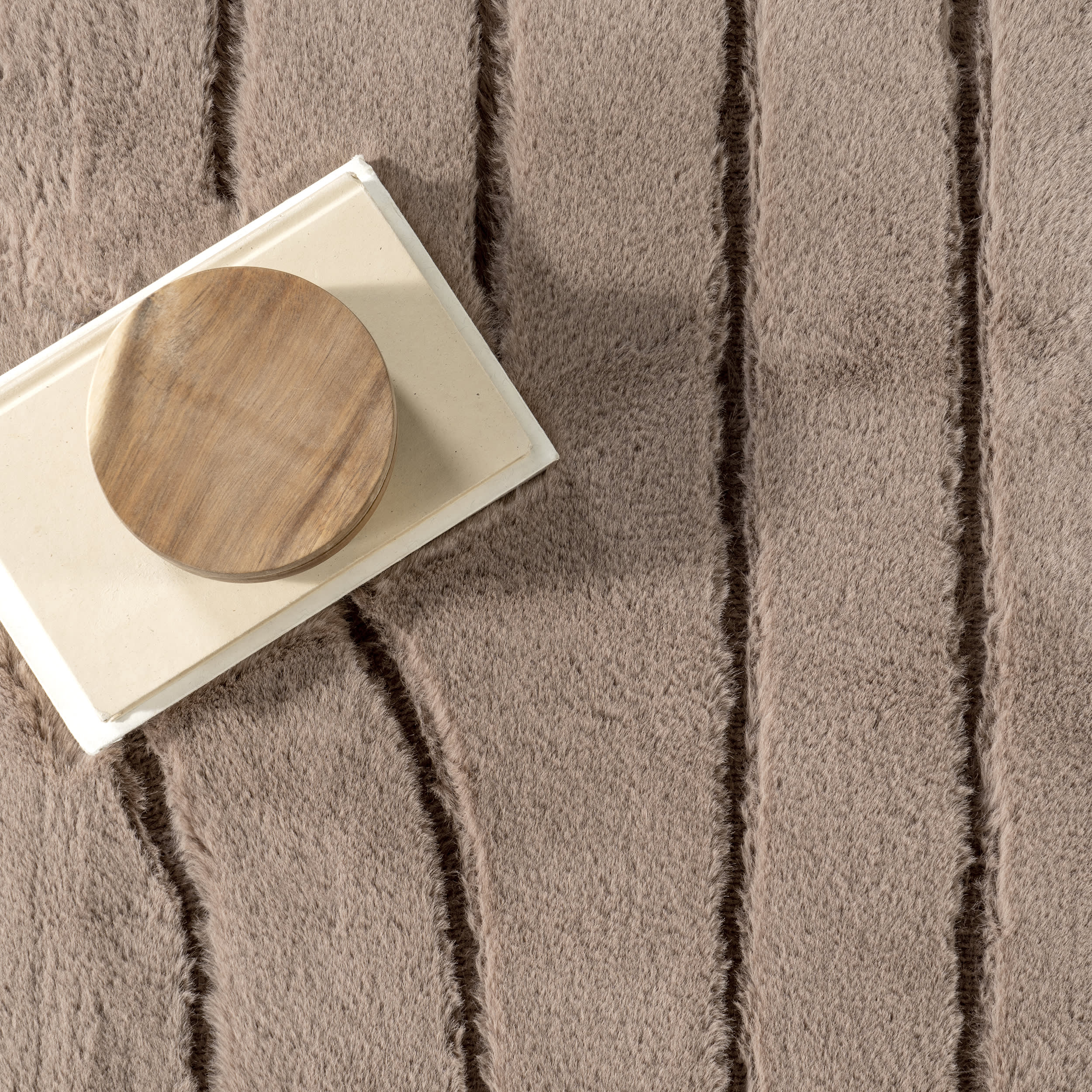 Chiarra Woven Arc Plush Cloud Washable Rug | Brown - Image 7
