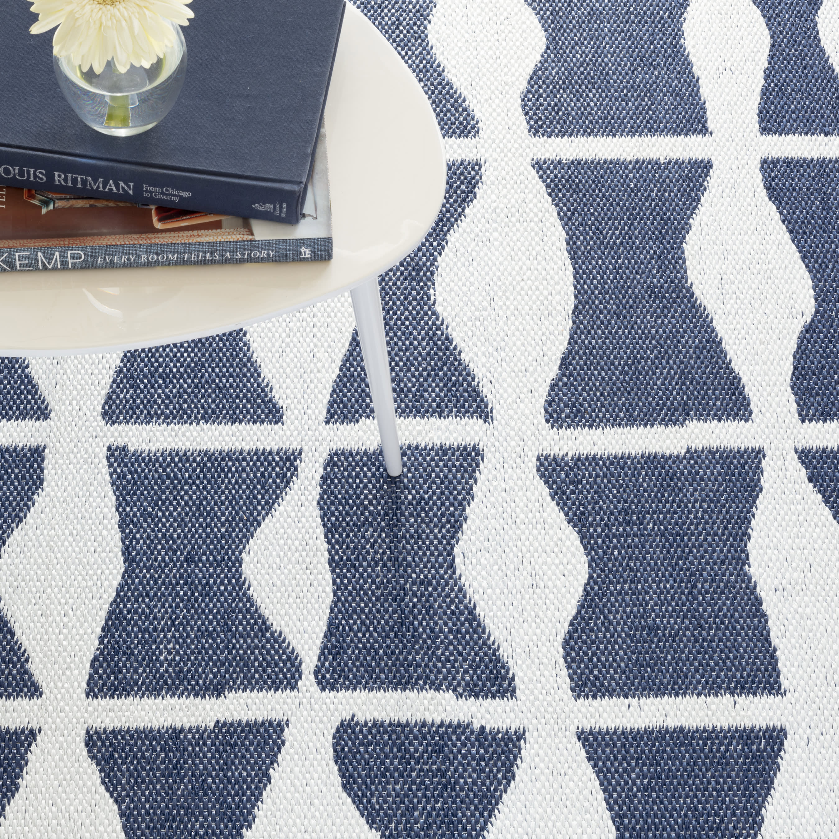 Circuit Handwoven Indoor/Outdoor Rug | Navy - Image 3