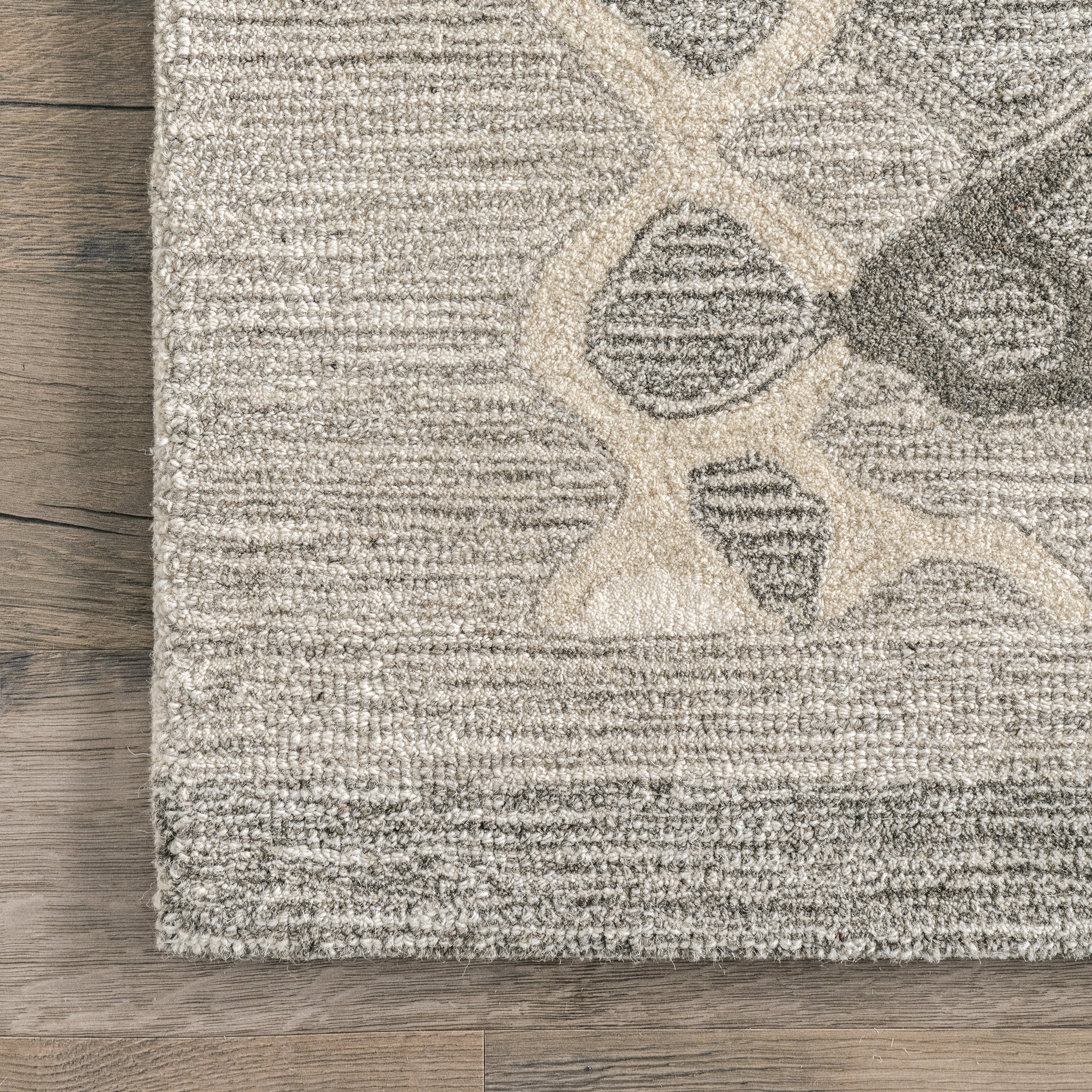 Clarissa Wool Contemporary Rug | Ivory - Image 3
