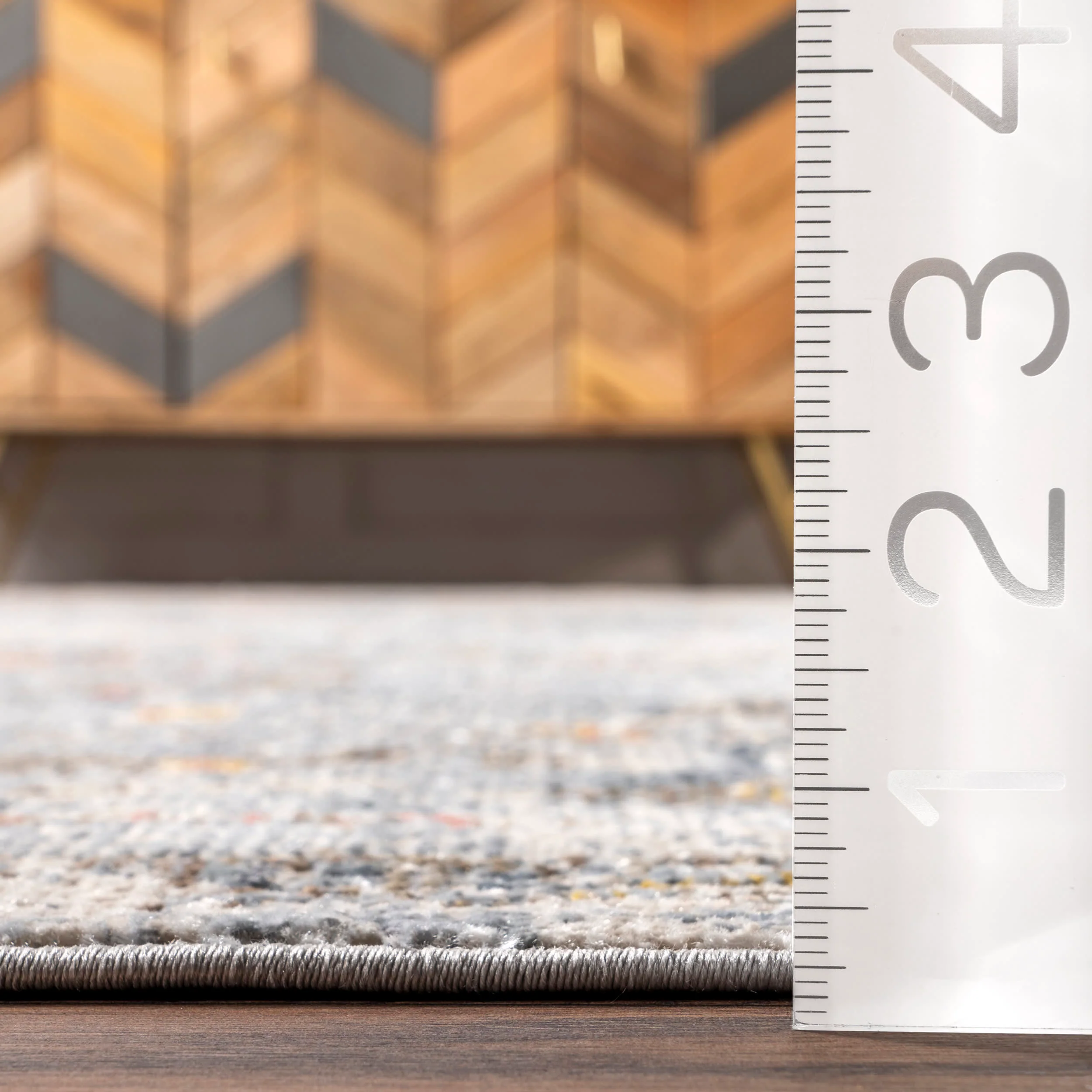 Cloudy Medallion Rug | Light Grey - Image 5