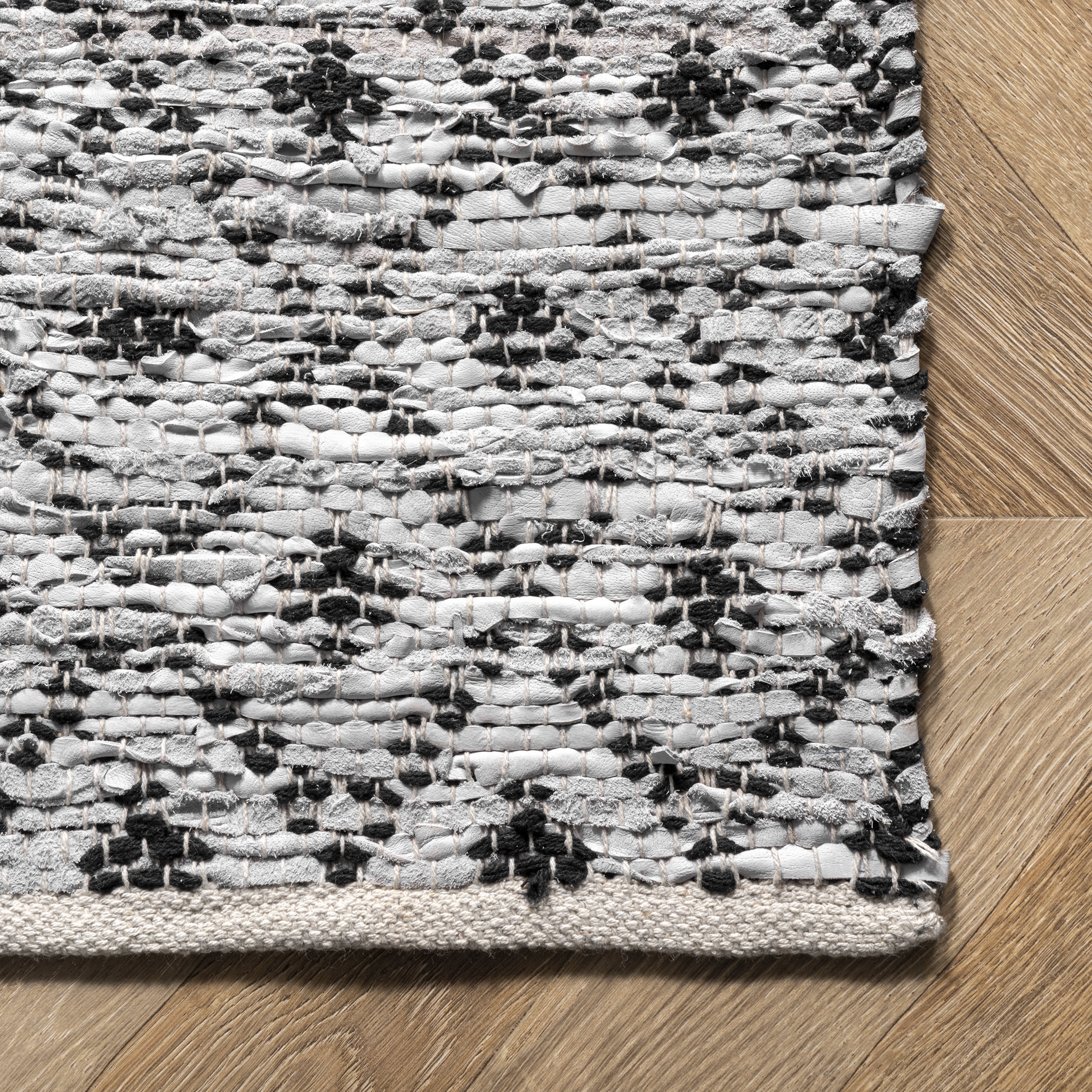 Colby Modern Trellis Rug | Ivory - Image 3