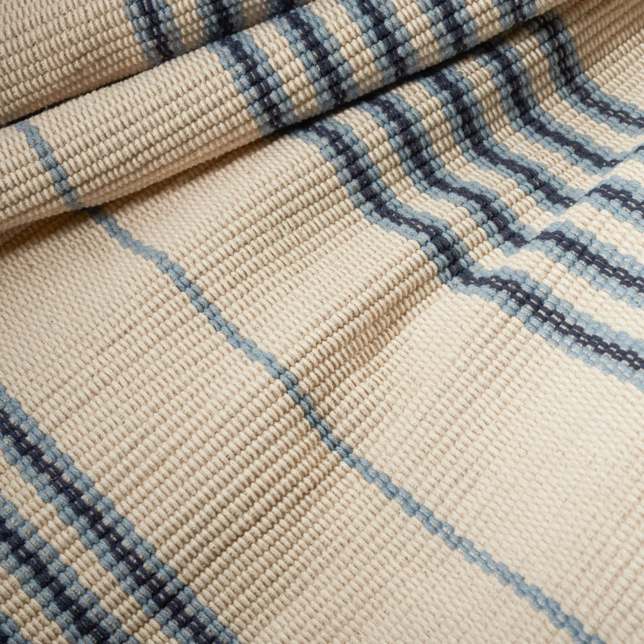 Conway Handwoven Cotton Rug | Blue - Image 4