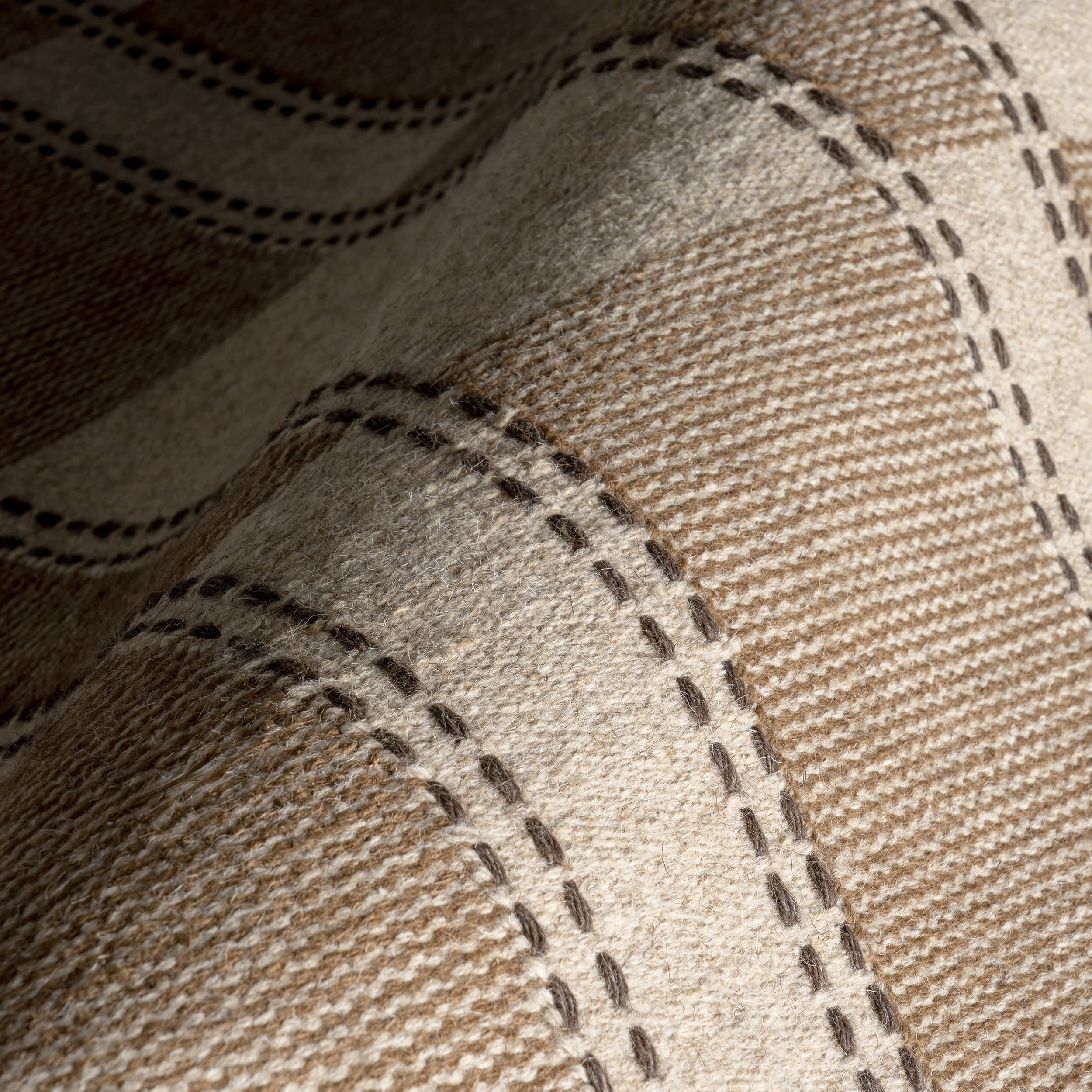 Corbett Fringed Wool Rug | Beige - Image 3