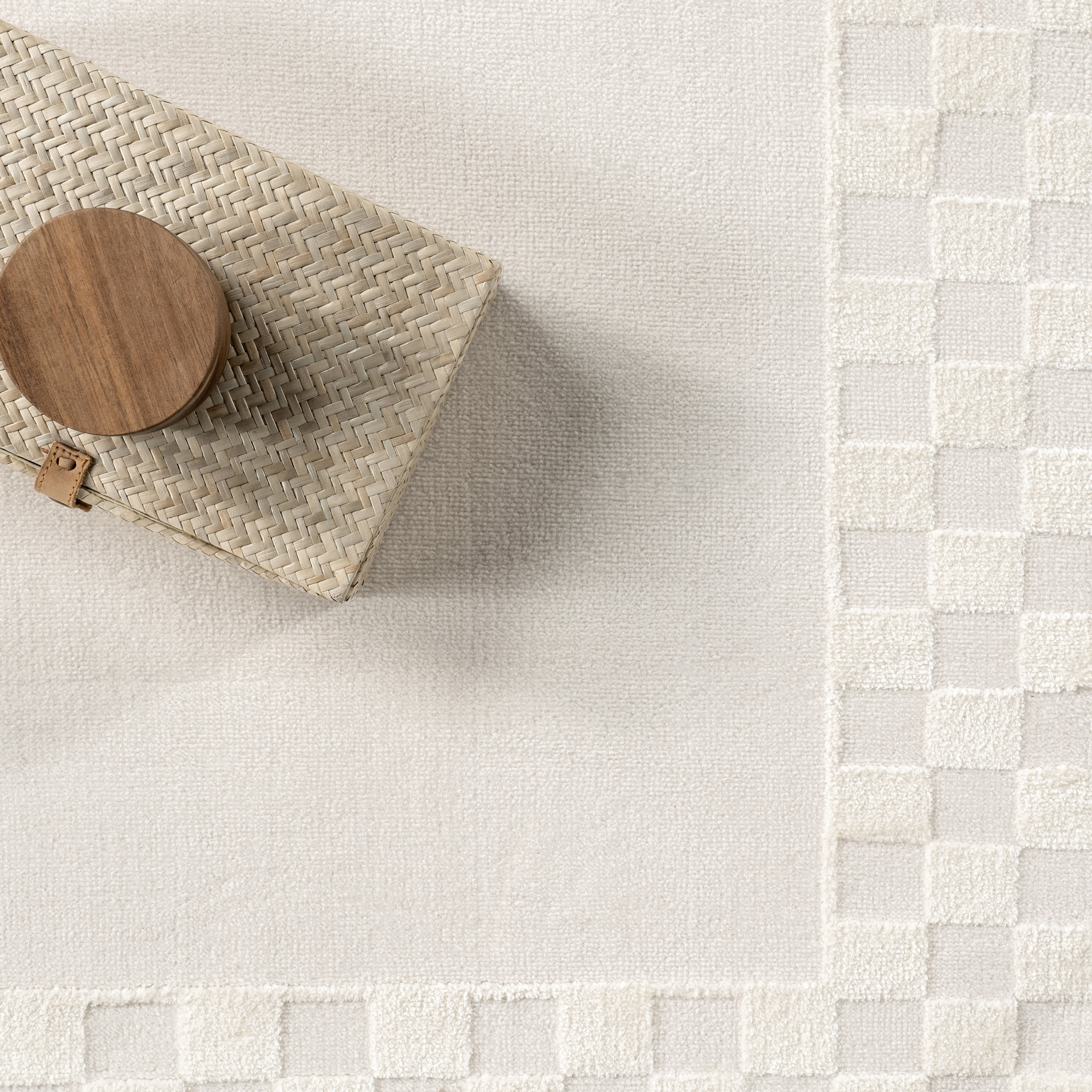 Corina Checkered Border Rug | Cream - Image 7