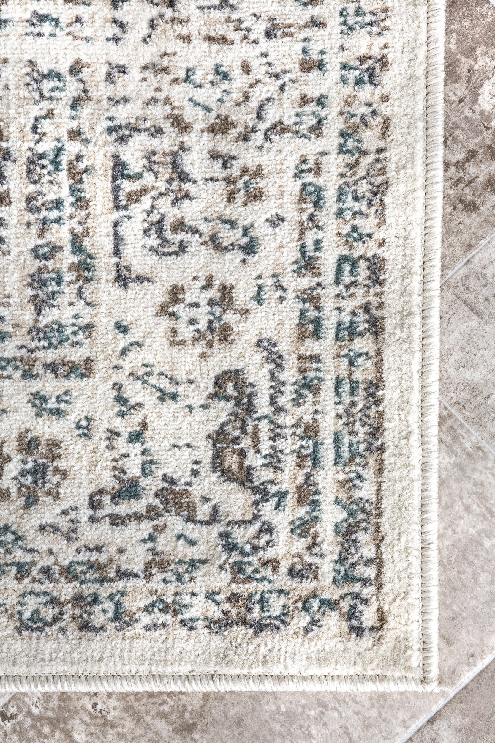 Coronet Medallion Rug | Cream - Image 3