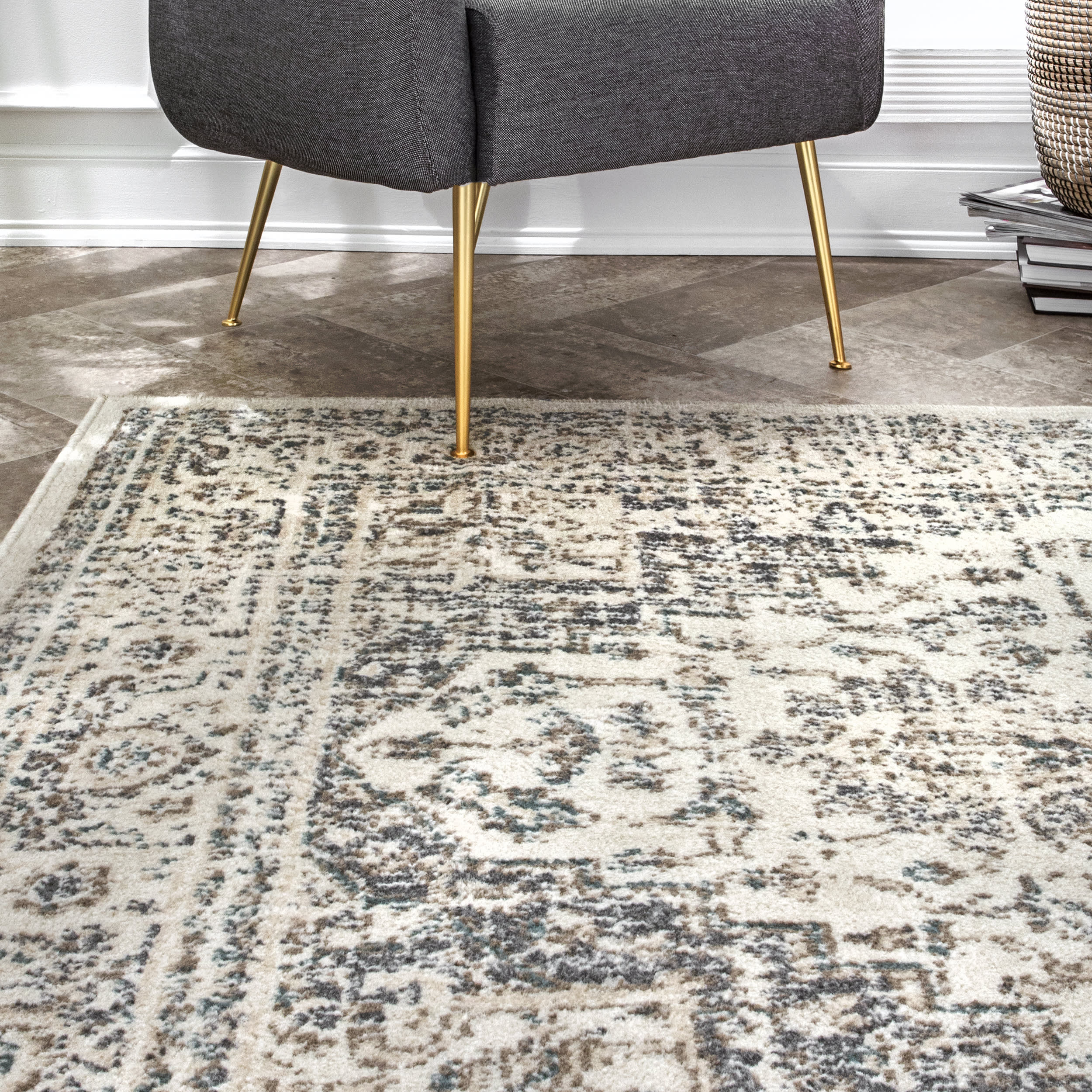 Coronet Medallion Rug | Cream - Image 4