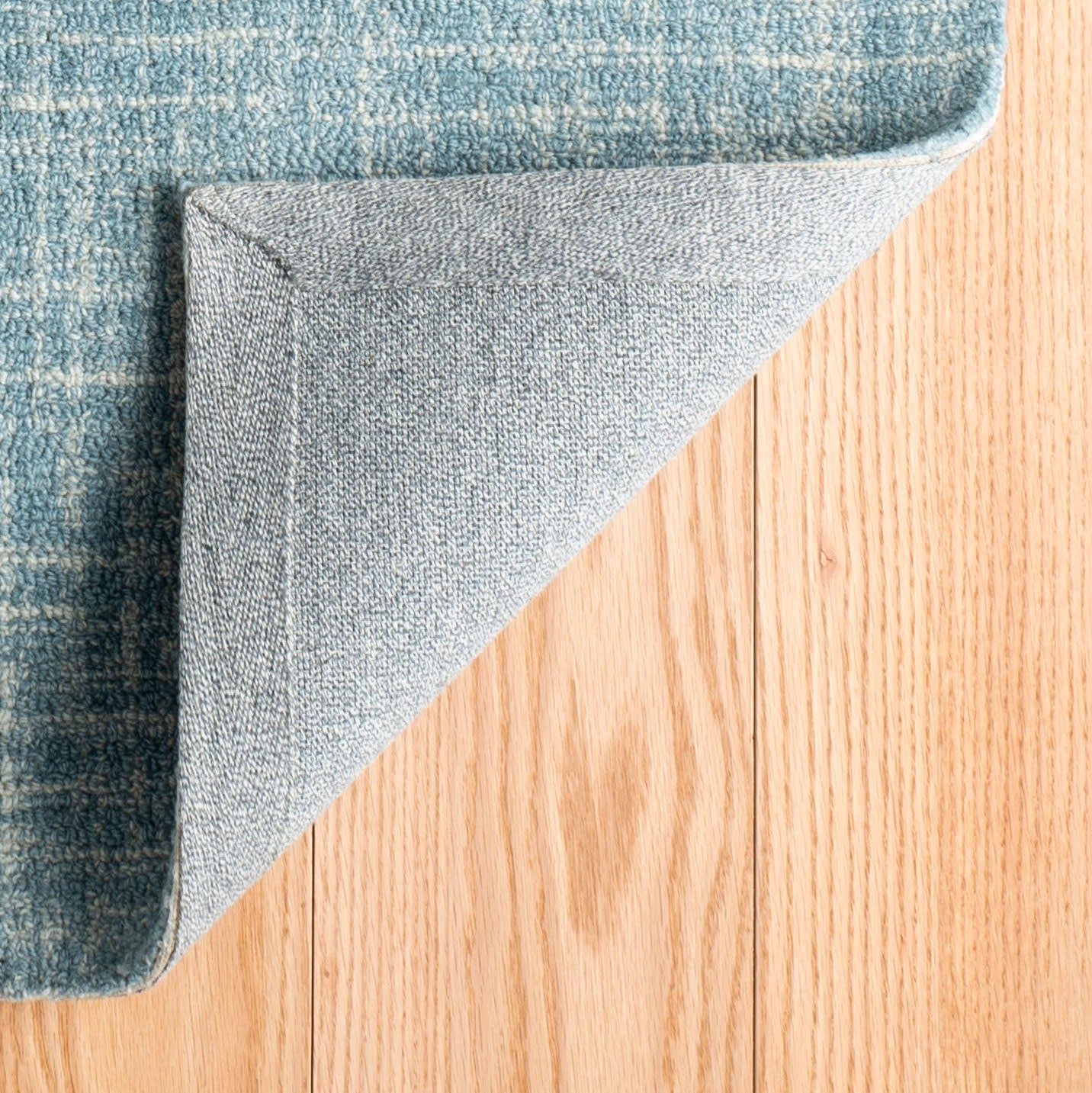 Crosshatch Hand Micro Hooked Wool Rug | Aegean - Image 5