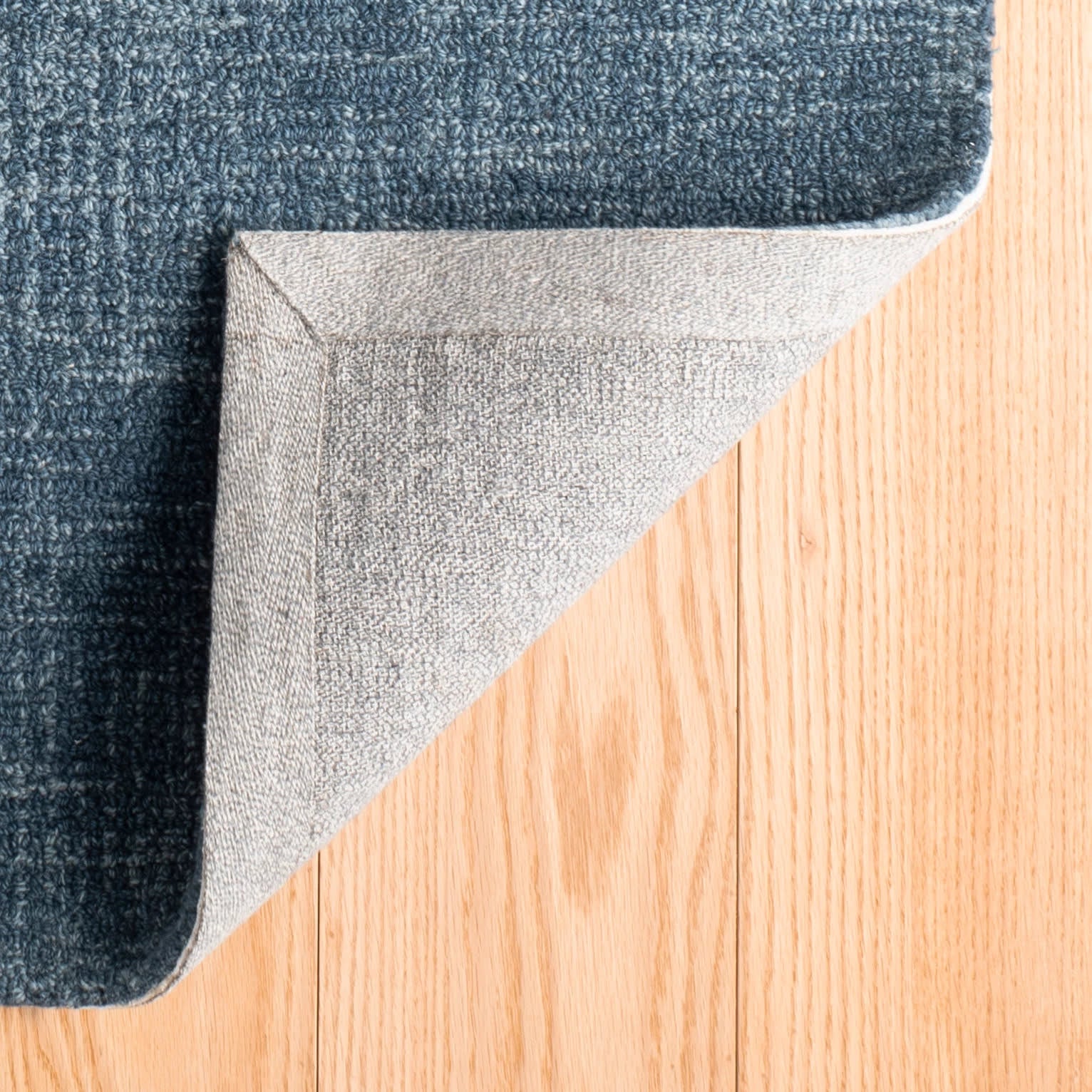 Crosshatch Hand Micro Hooked Wool Rug | Denim - Image 4