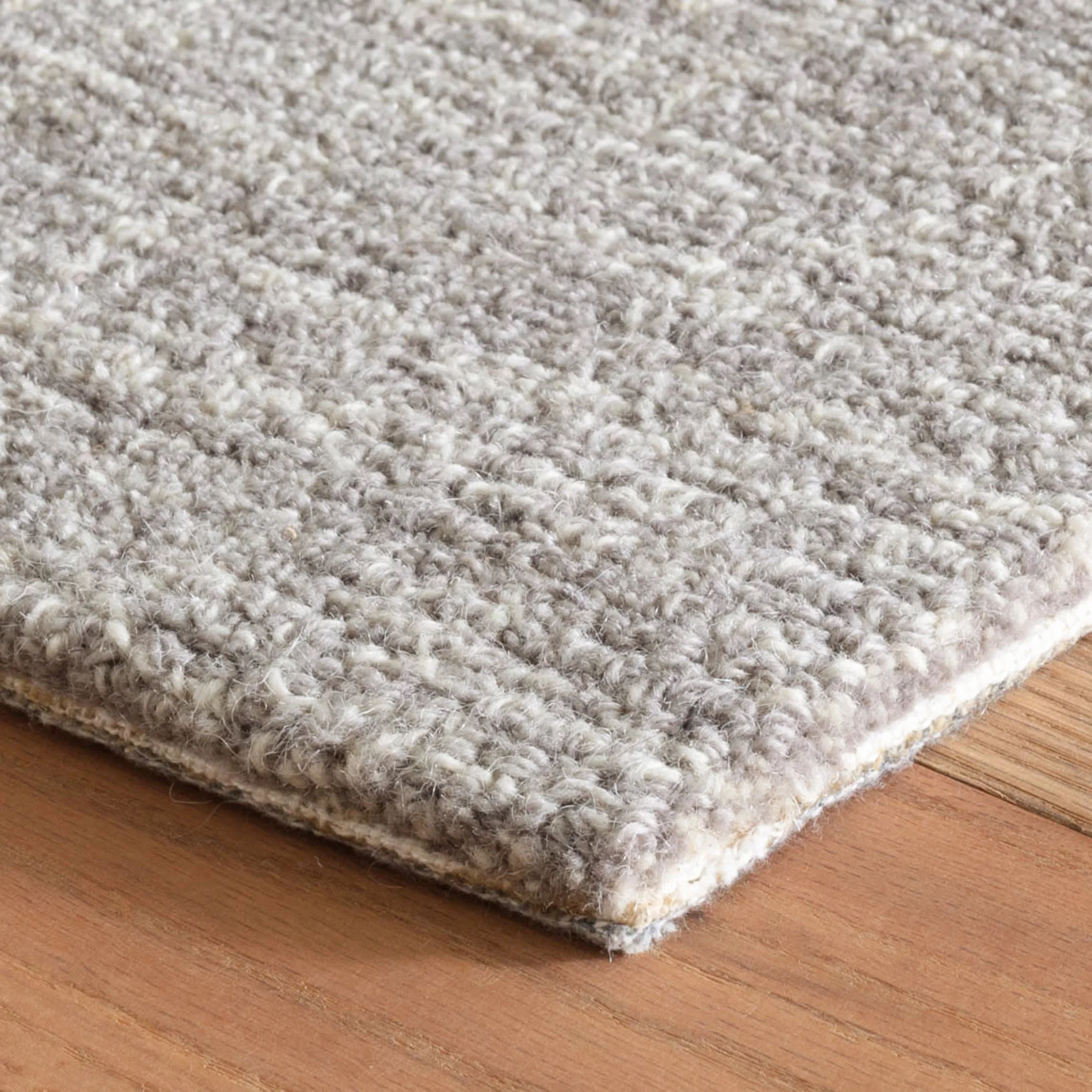 Crosshatch Hand Micro Hooked Wool Rug | Dove Grey - Image 4