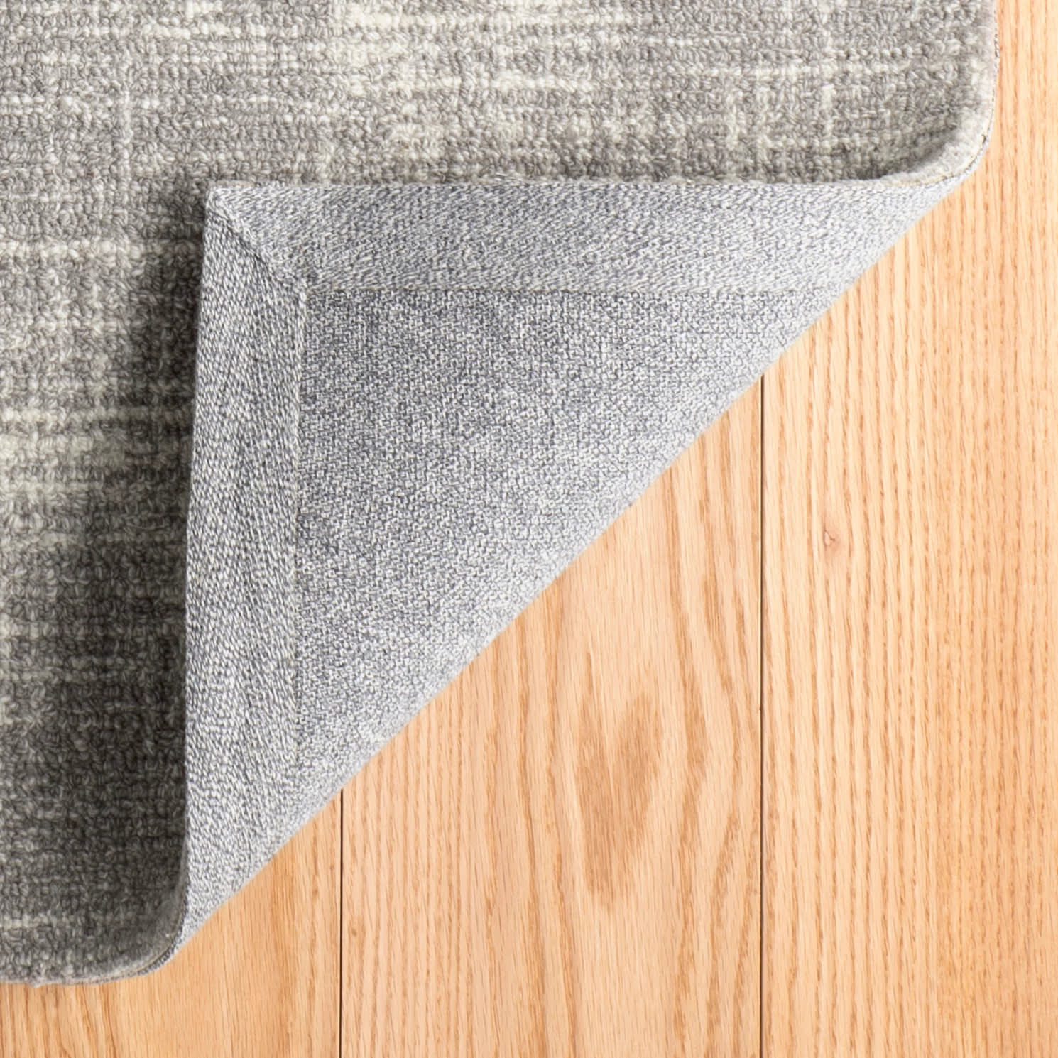 Crosshatch Hand Micro Hooked Wool Rug | Dove Grey - Image 5