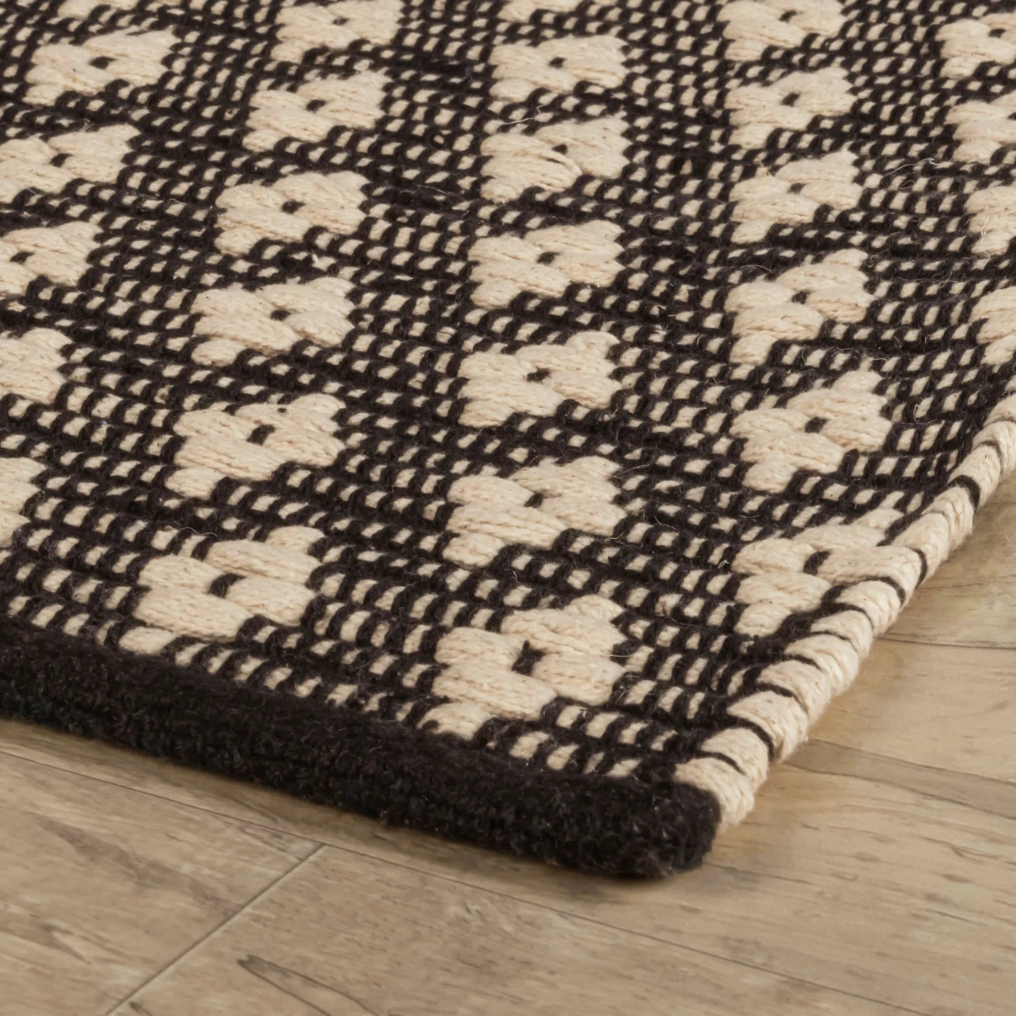 Dainty Diamond Handwoven Cotton Rug | Black/Ivory - Image 5