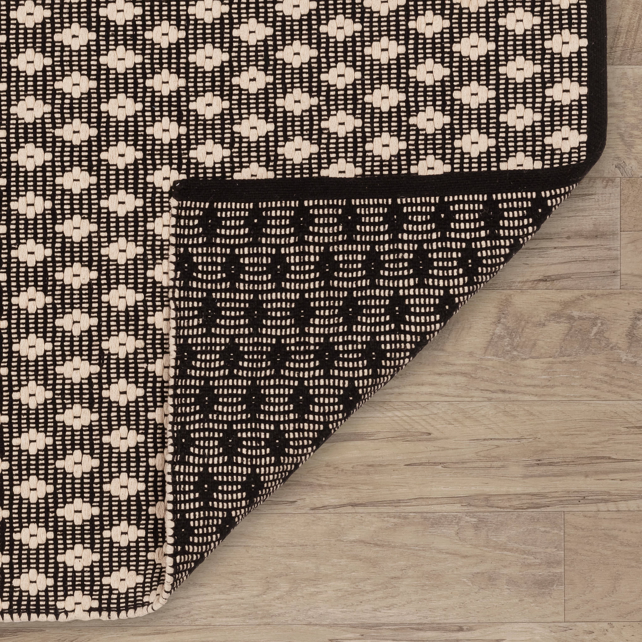 Dainty Diamond Handwoven Cotton Rug | Black/Ivory - Image 6