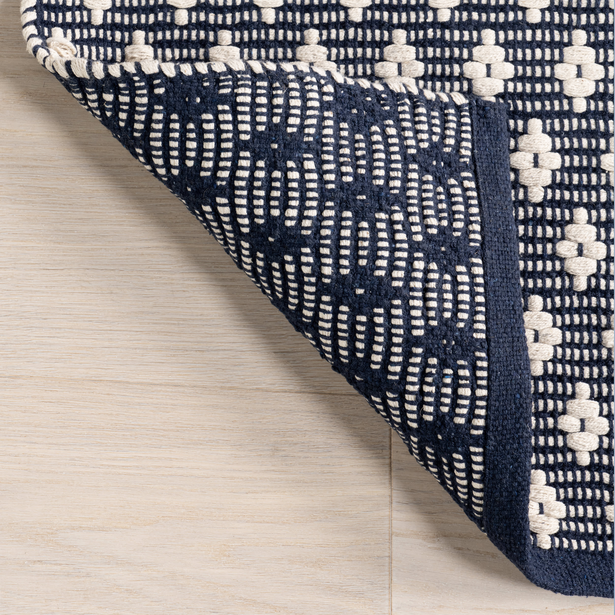 Dainty Diamond Handwoven Cotton Rug | Grey - Image 6