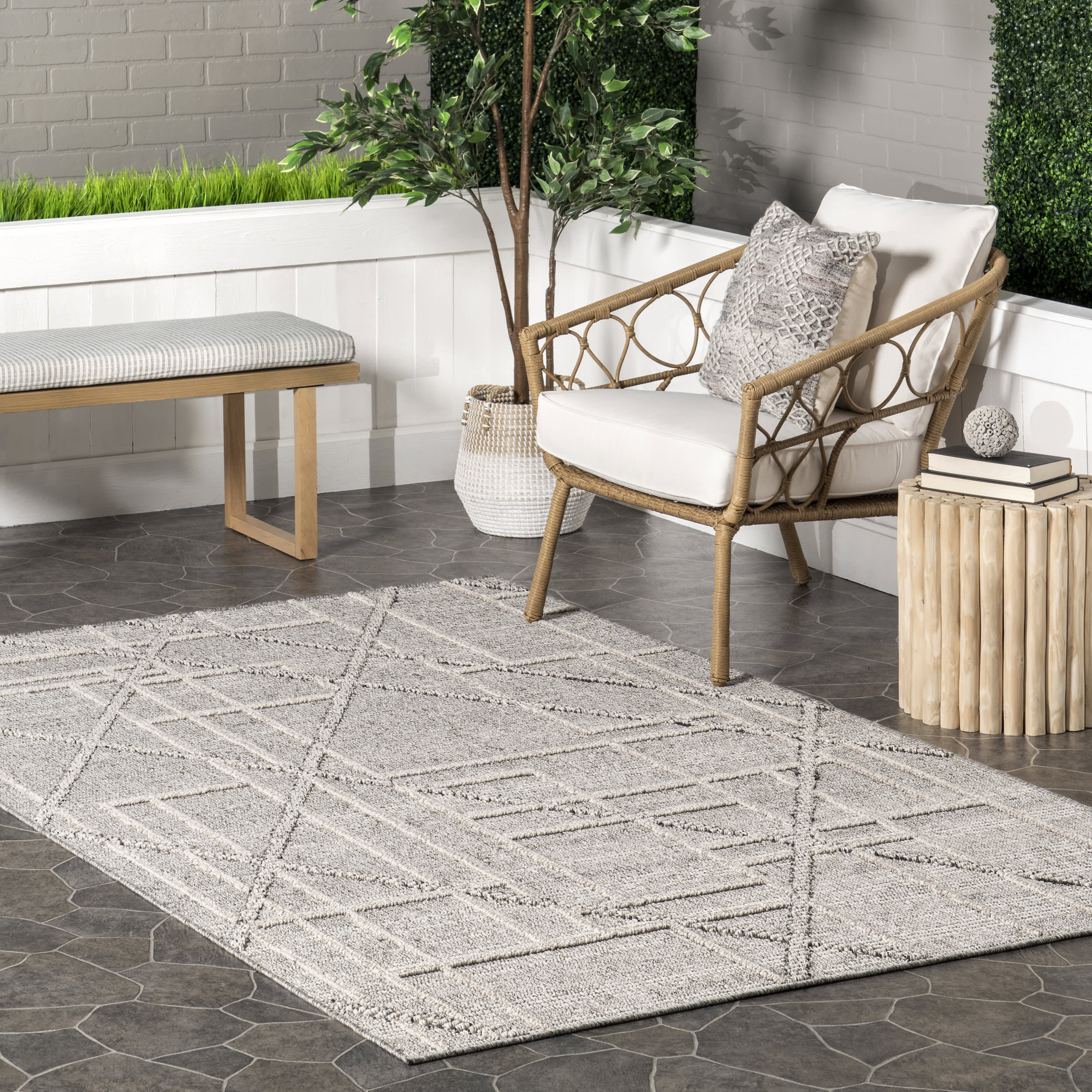 Dalia Modern Broken Line Indoor/Outdoor Rug | Grey - Image 2