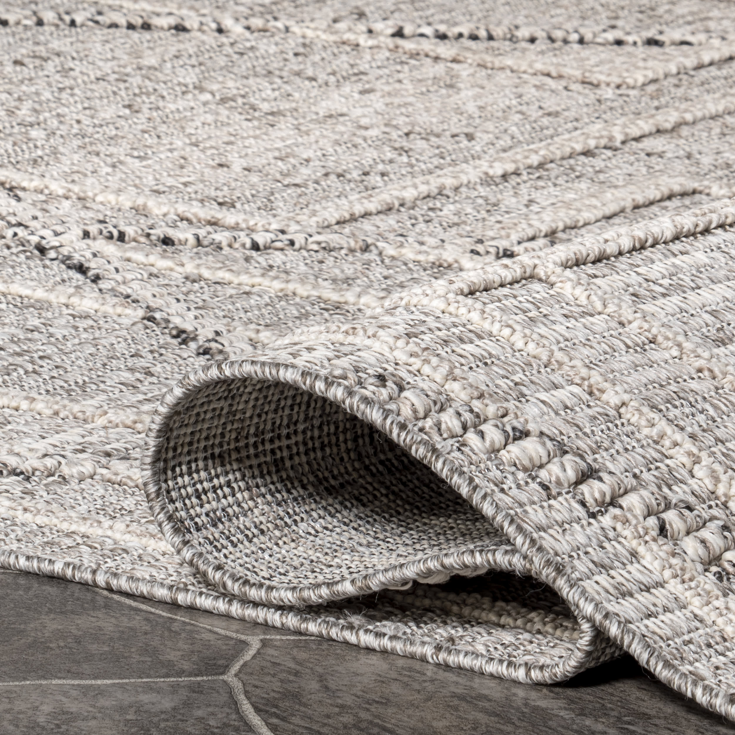 Dalia Modern Broken Line Indoor/Outdoor Rug | Grey - Image 8