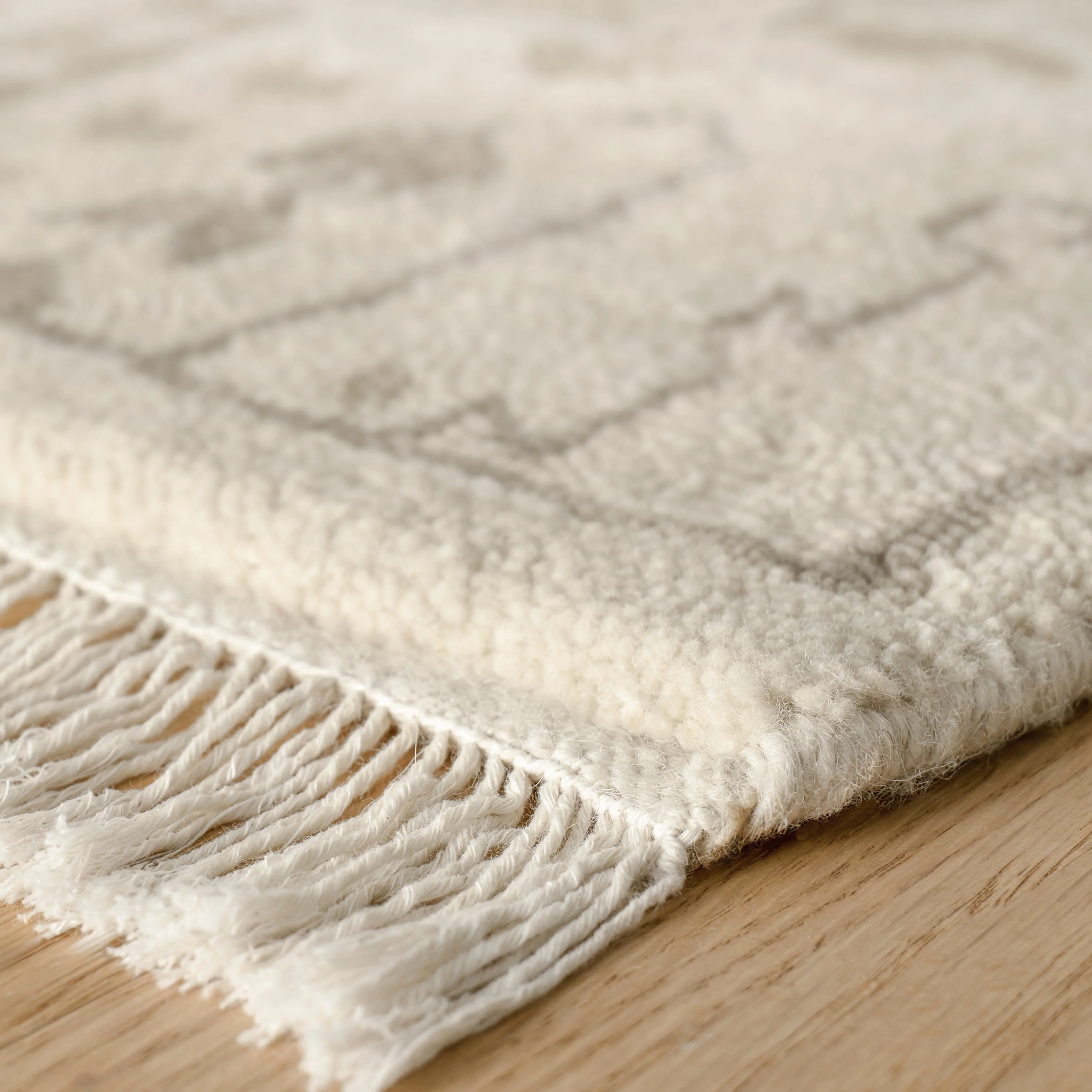 Dara Hand Knotted Wool Rug | Cream - Image 7
