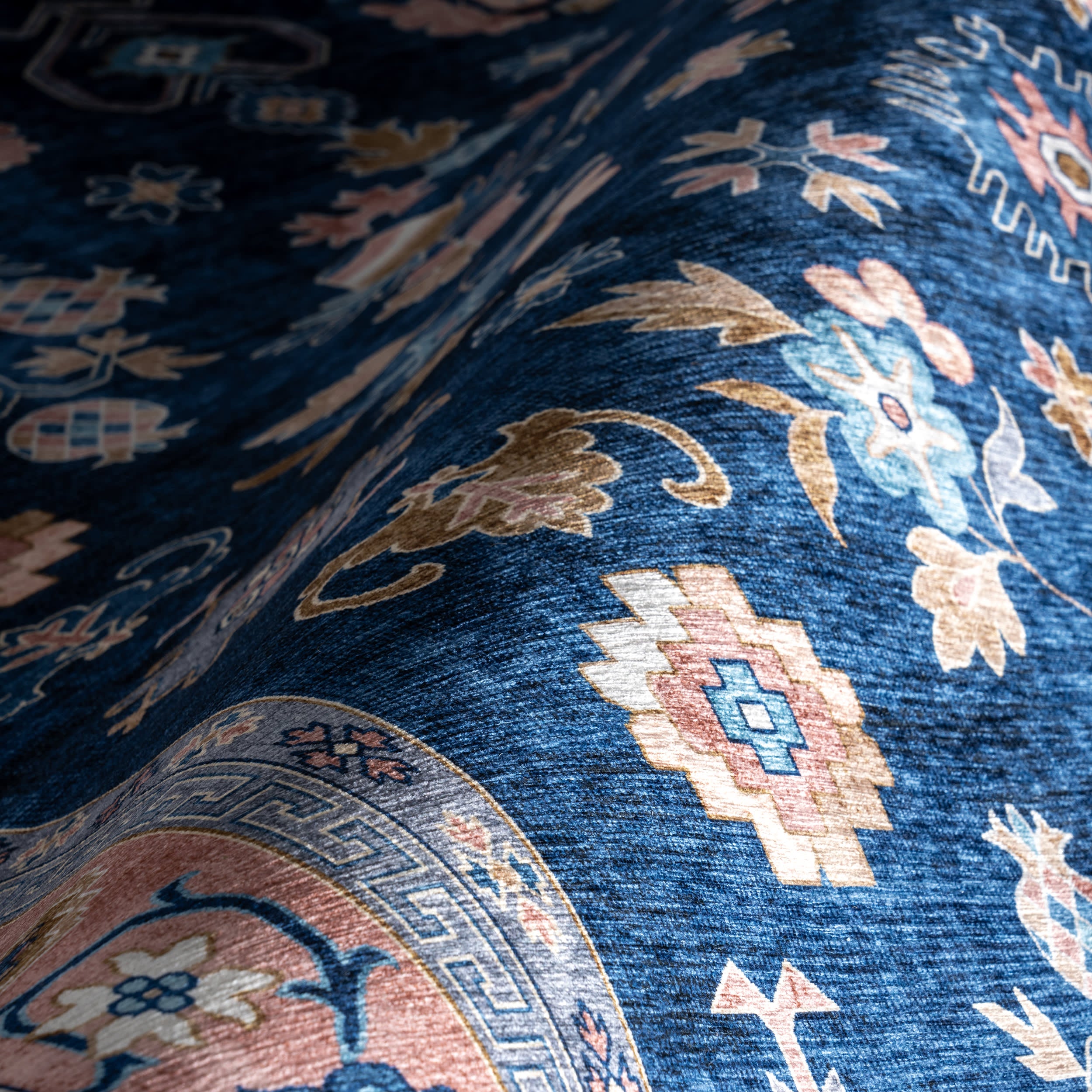 Dayflower Vintage Spill Proof Washable Rug | Blue - Image 3