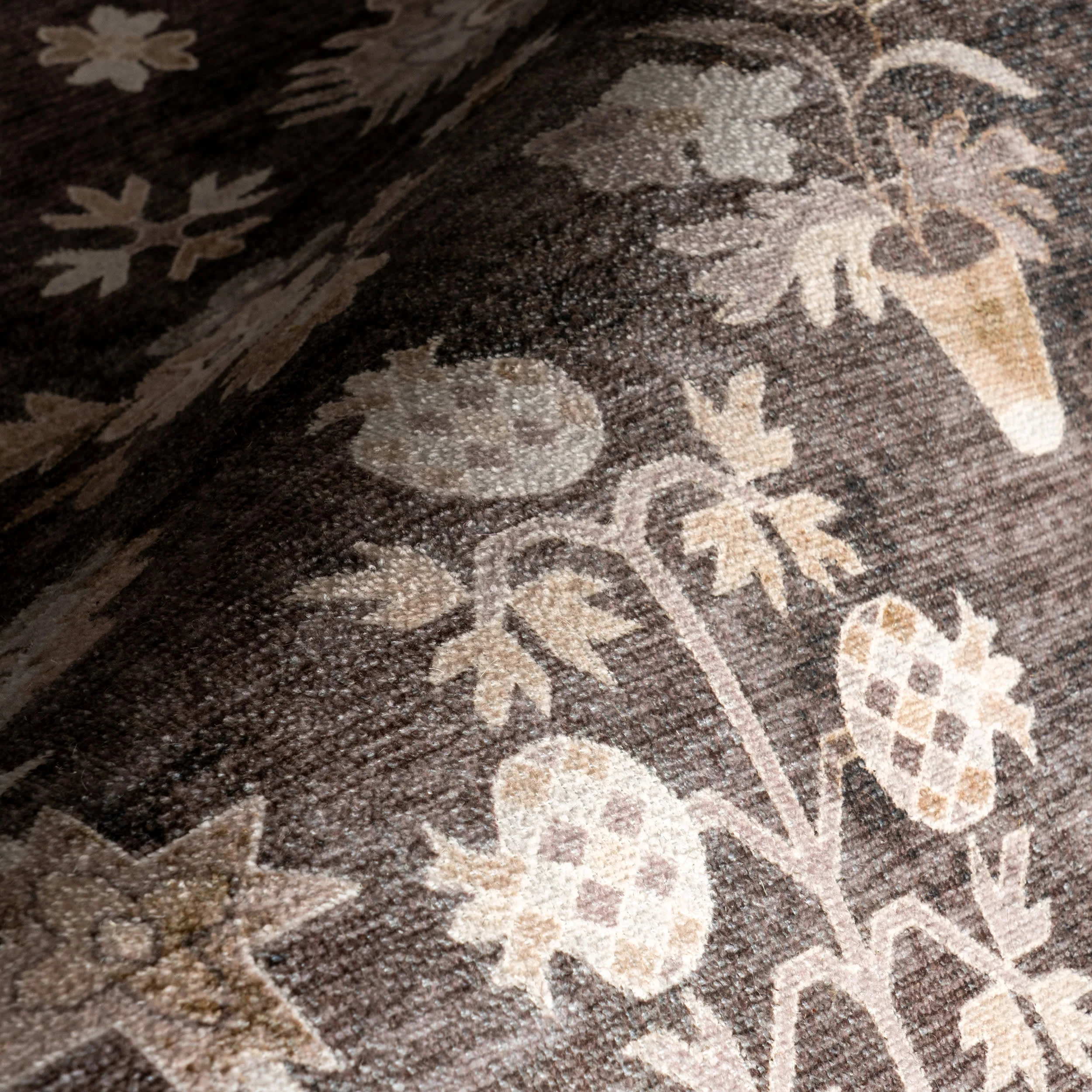 Dayflower Vintage Washable Rug | Brown - Image 3