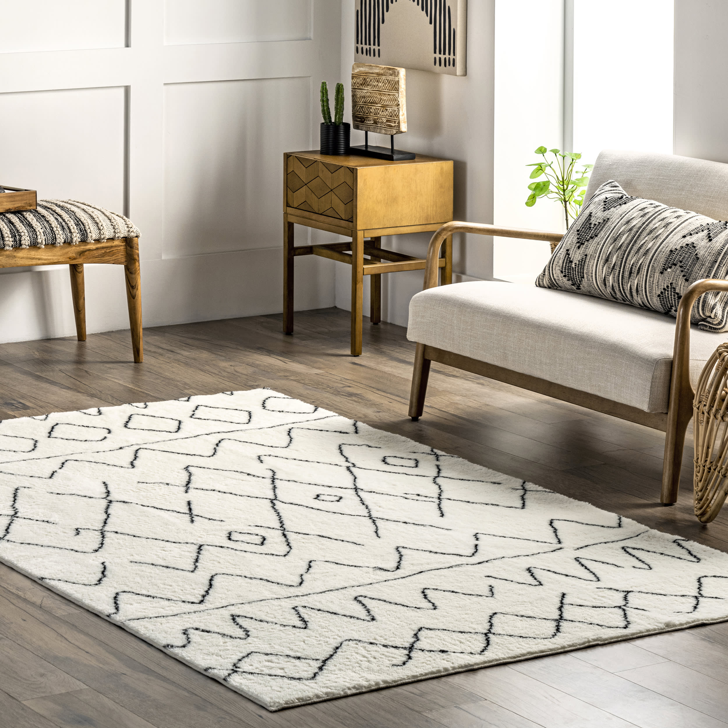 Deanna Washable Shag Rug | Black - Image 2