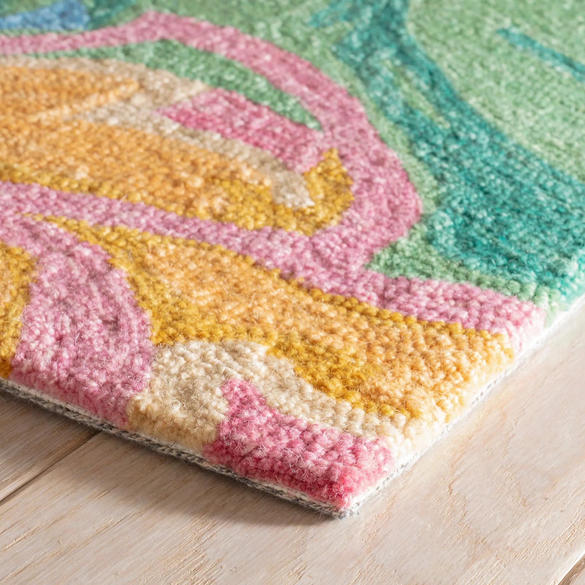 Dew Pond Hand Micro Hooked Wool Rug | Green - Image 4