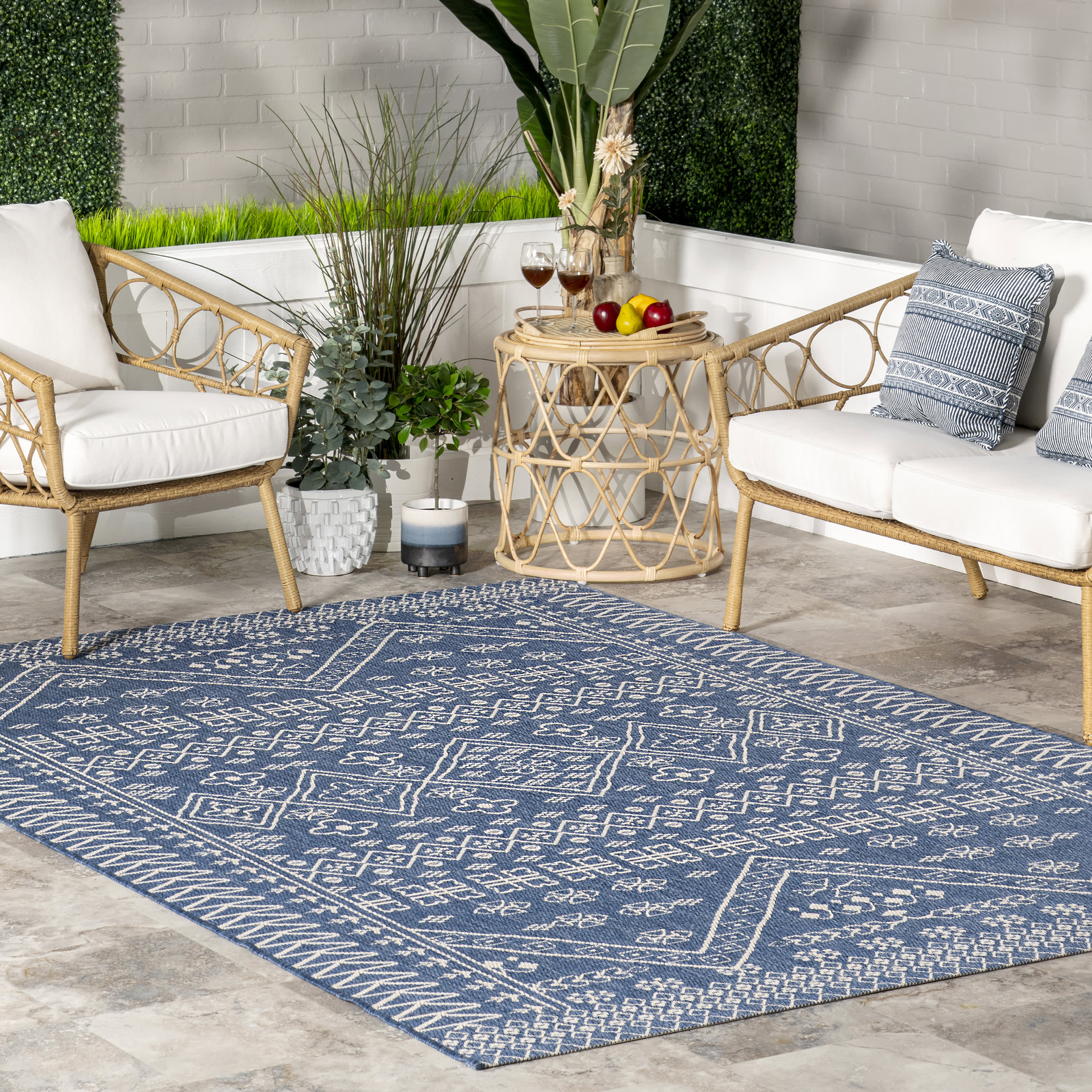 Diamond Bordered Indoor/Outdoor Rug | Blue - Image 2