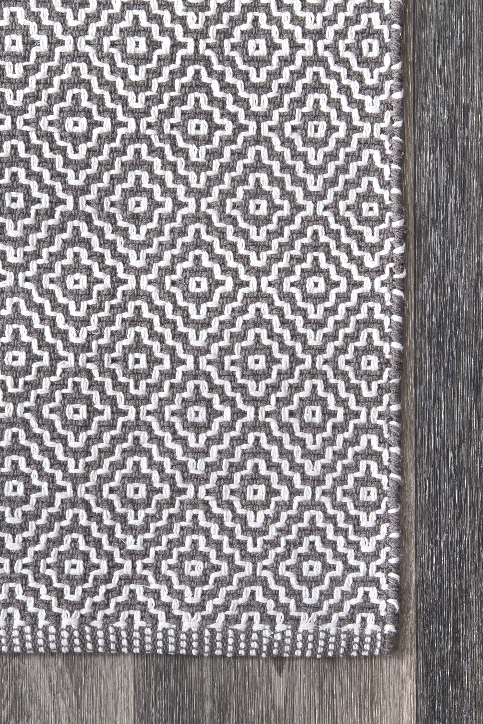 Diamond Cotton Check Flatwoven Rug | Grey - Image 3